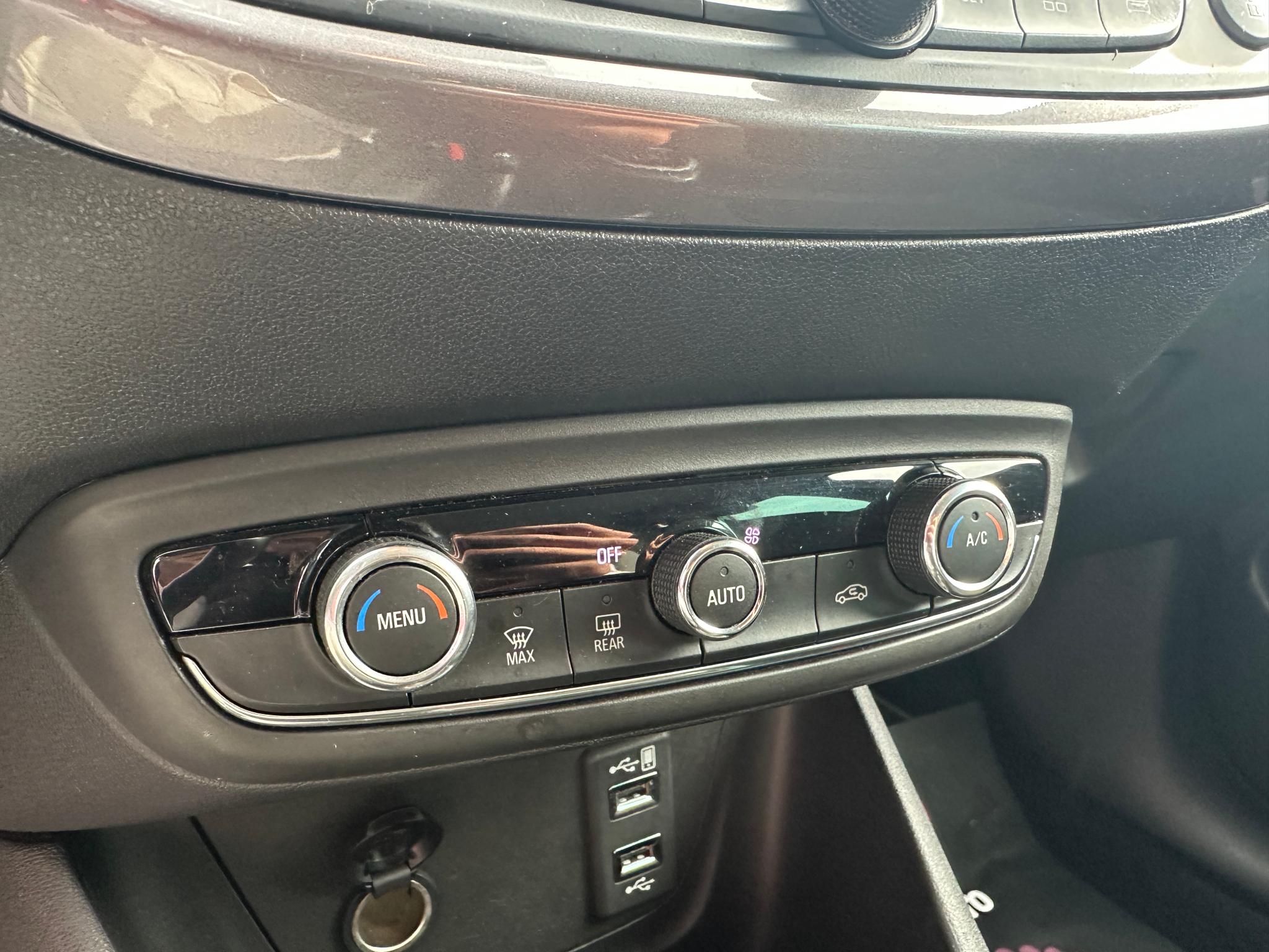 Opel-Crossland X