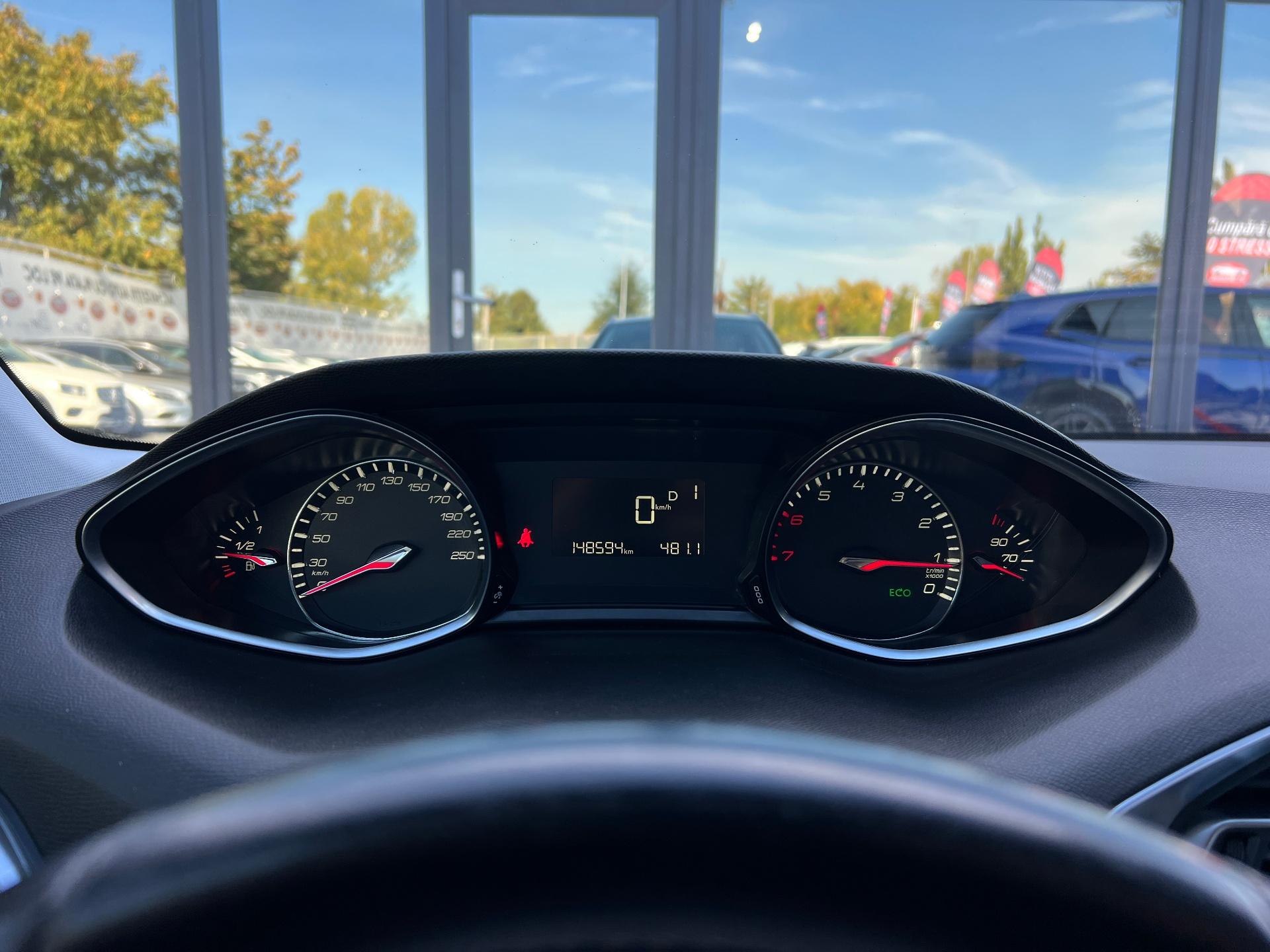 Peugeot-308