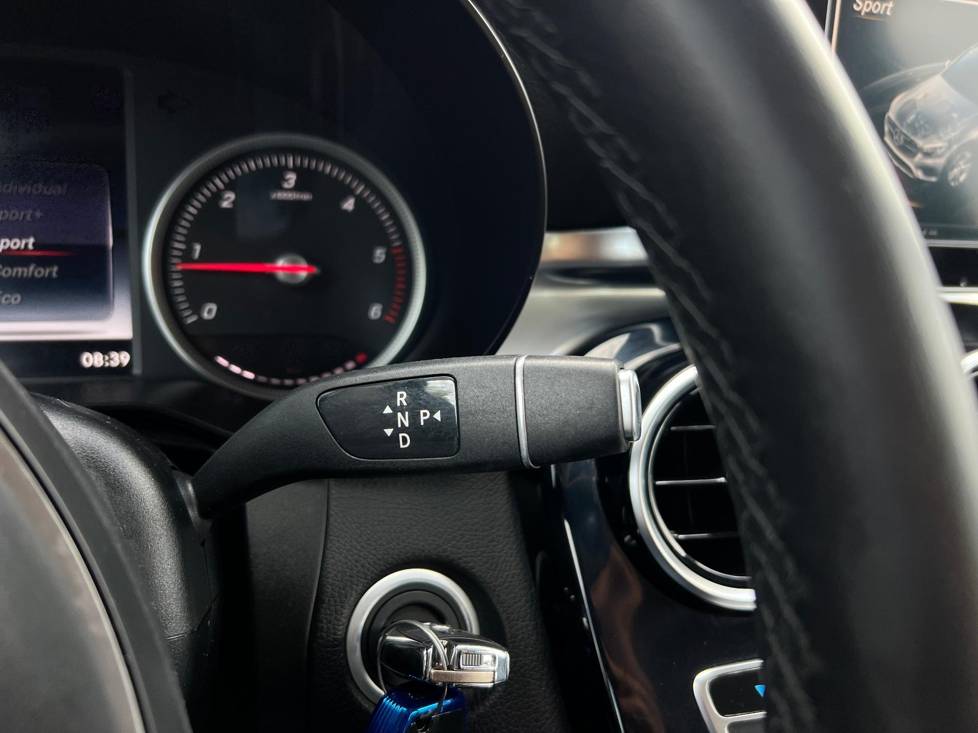 Mercedes-Benz-GLC