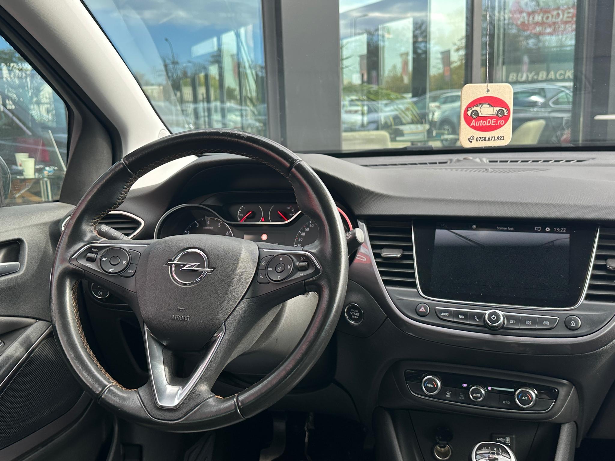Opel Crossland X