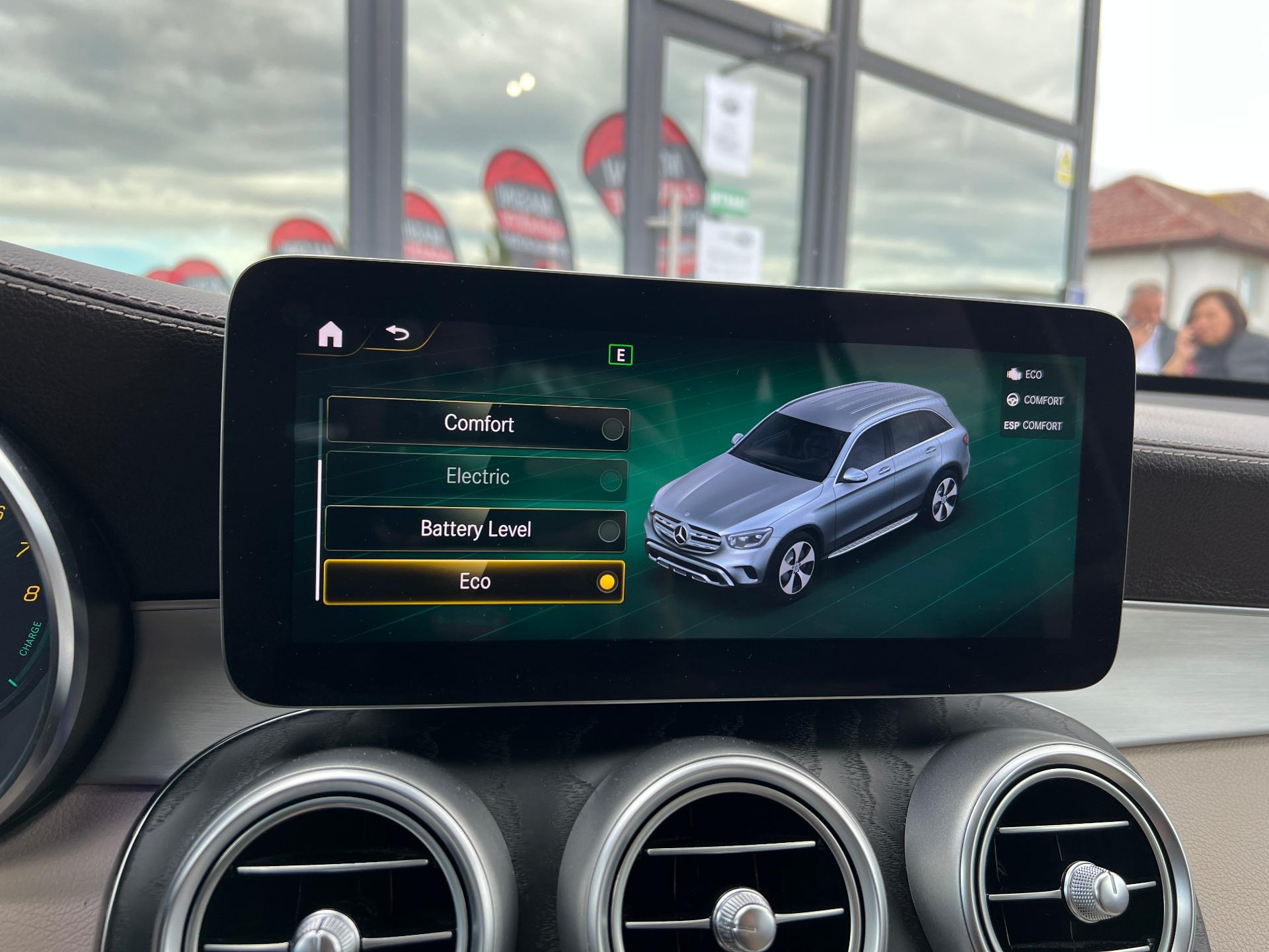 Mercedes-Benz-GLC