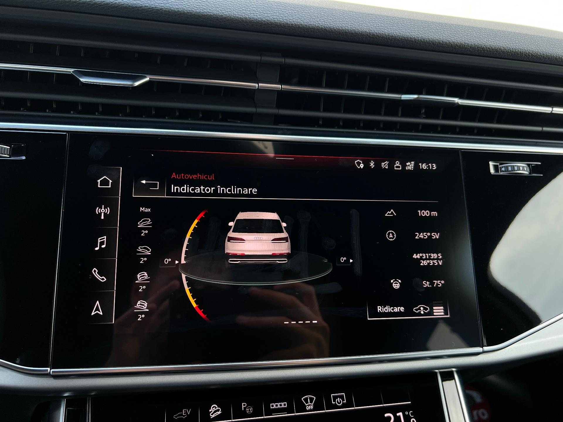 Audi-Q7