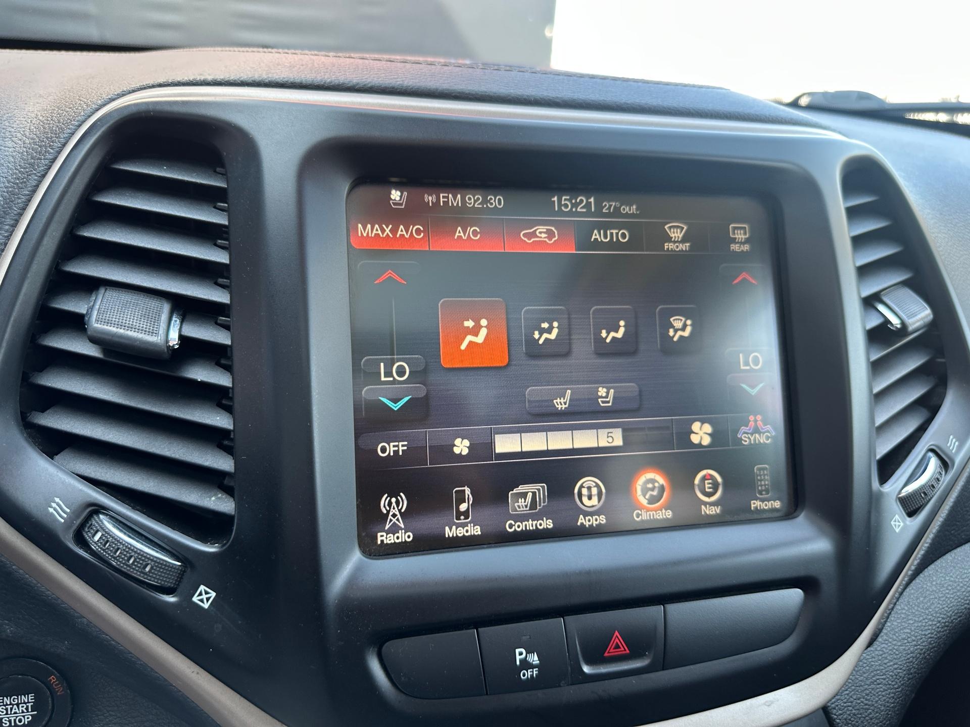 Jeep-Cherokee