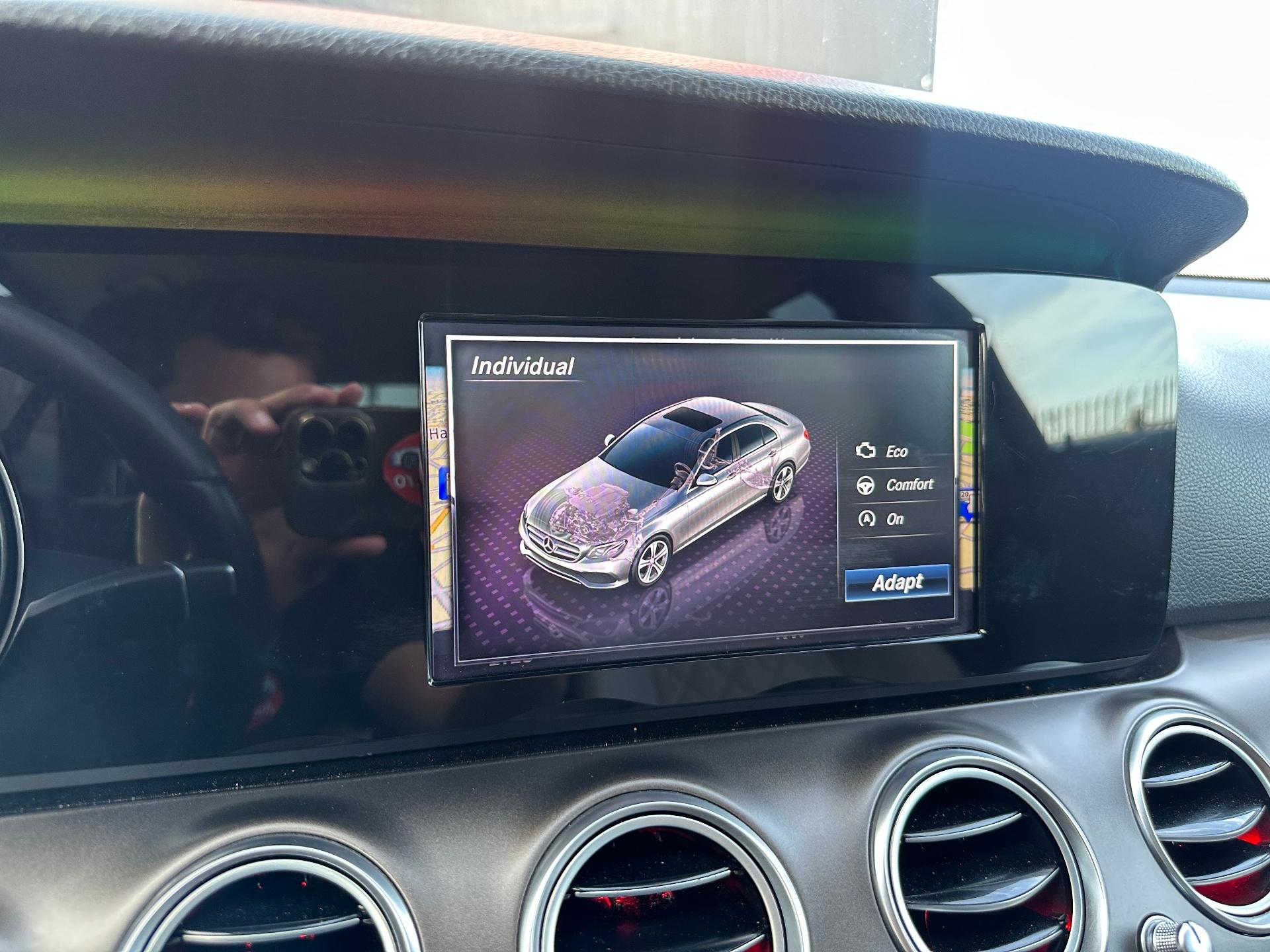 Mercedes-Benz-E