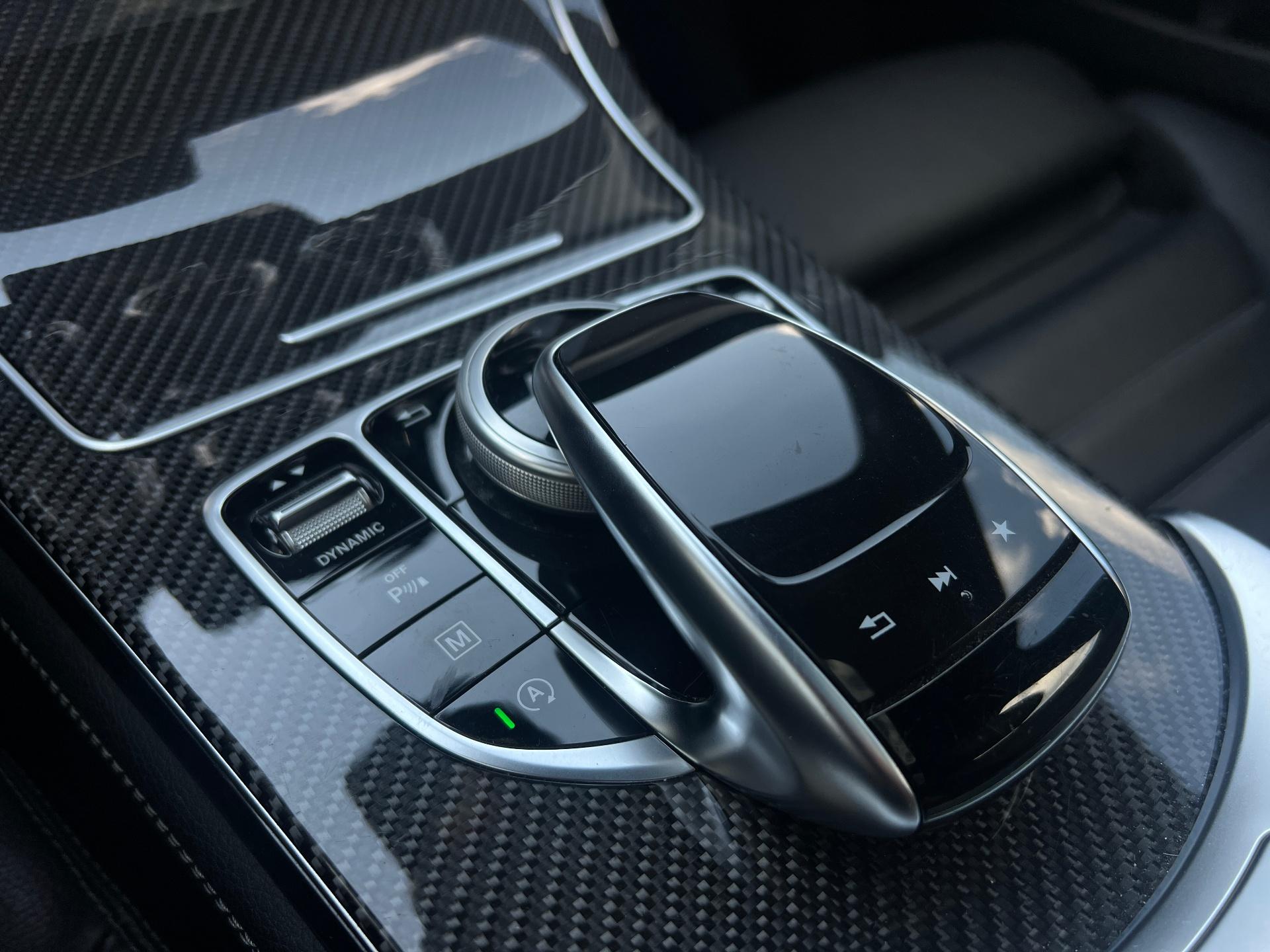Mercedes-Benz-GLC