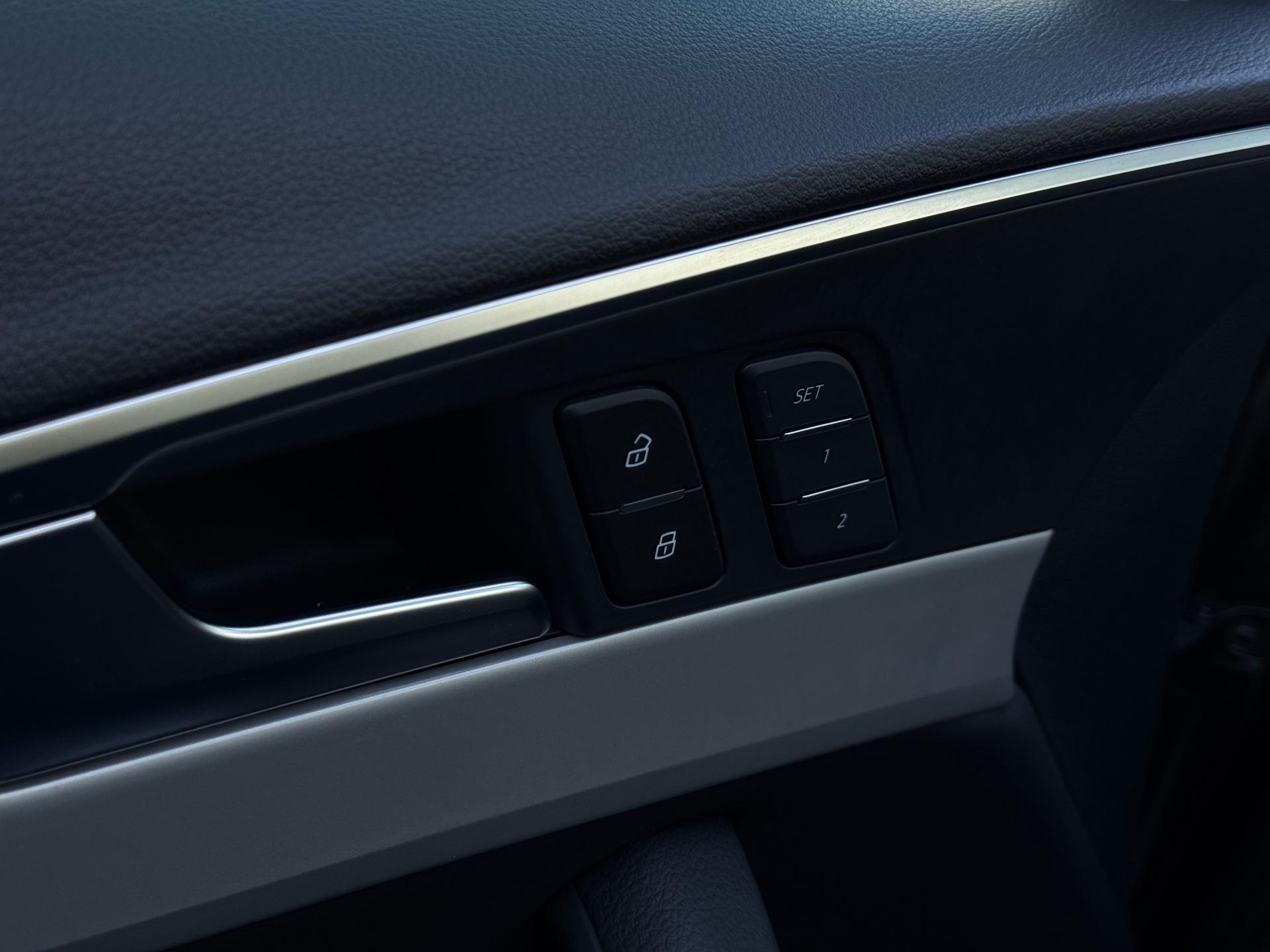 Audi-A4