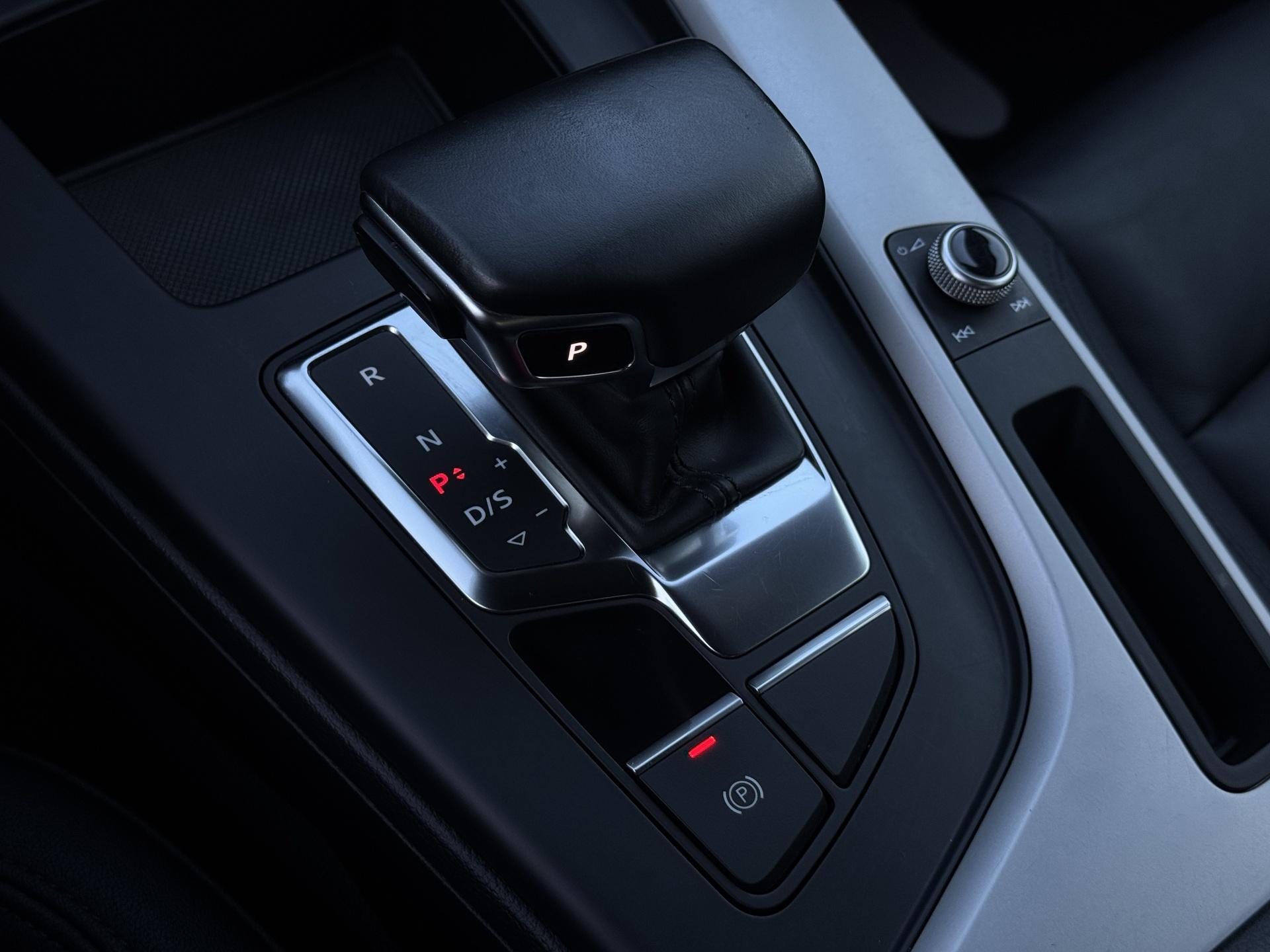 Audi-A4