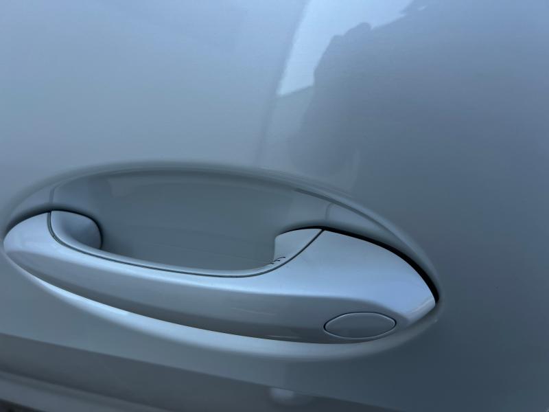 Car Thumb