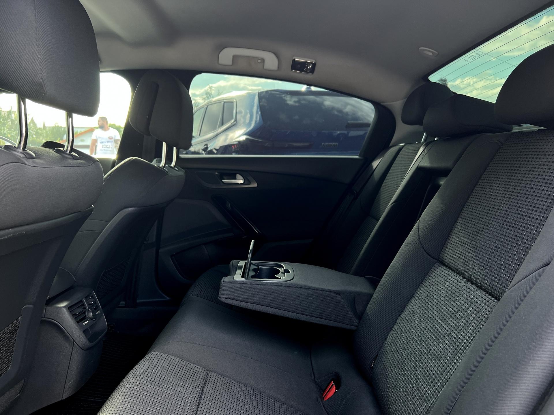 Peugeot-508