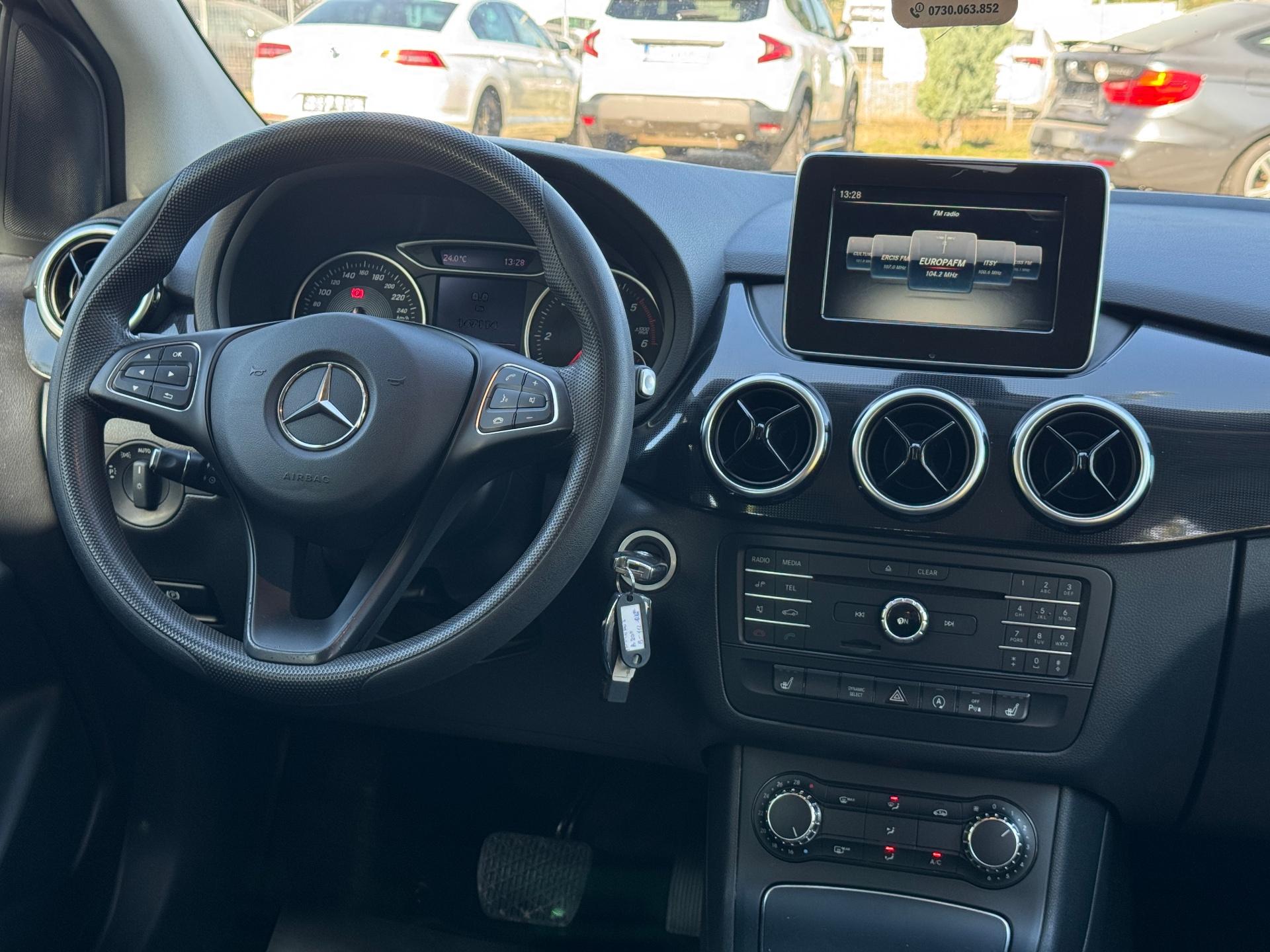 Mercedes-Benz-B 200