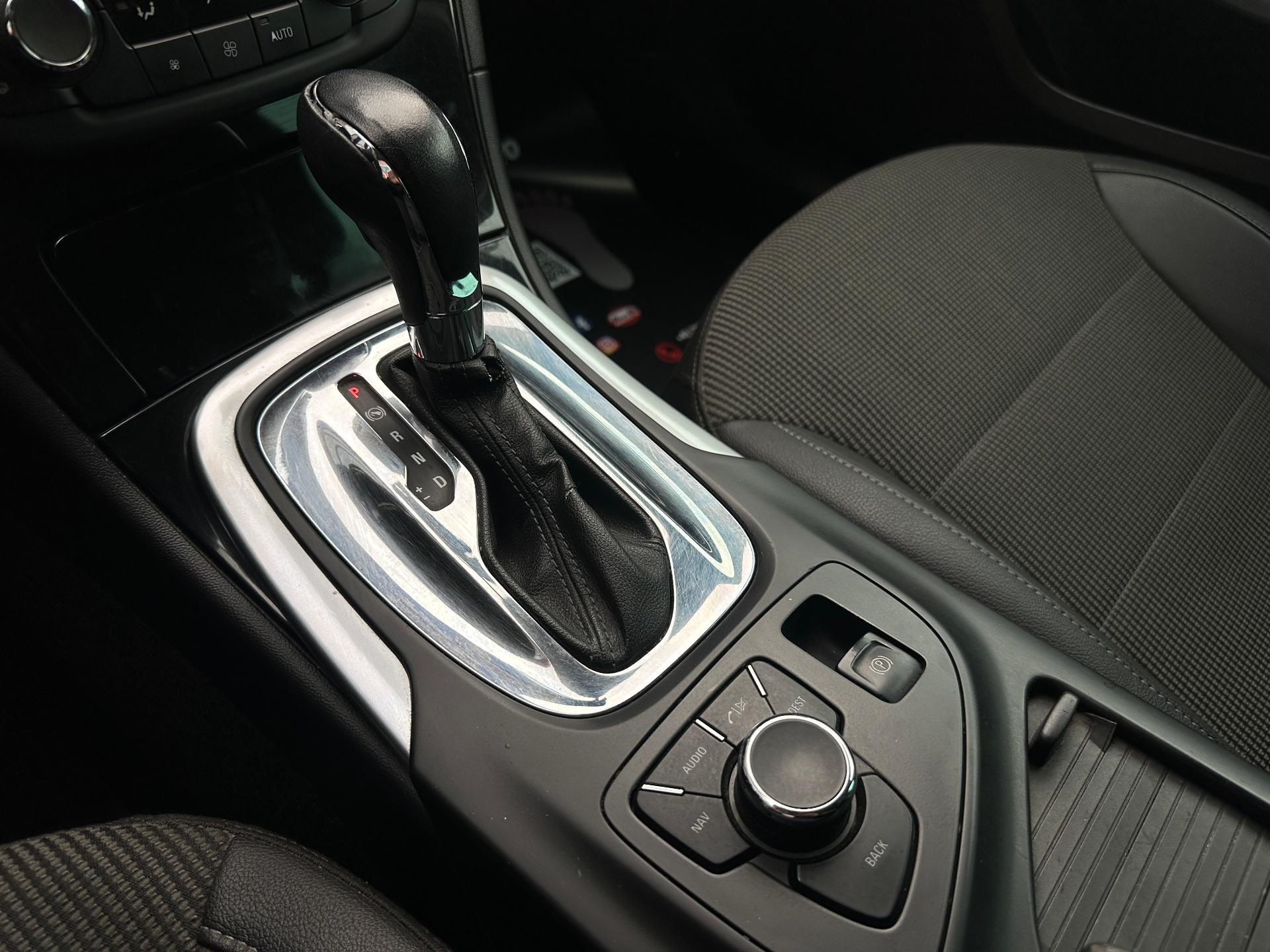 Opel-Insignia
