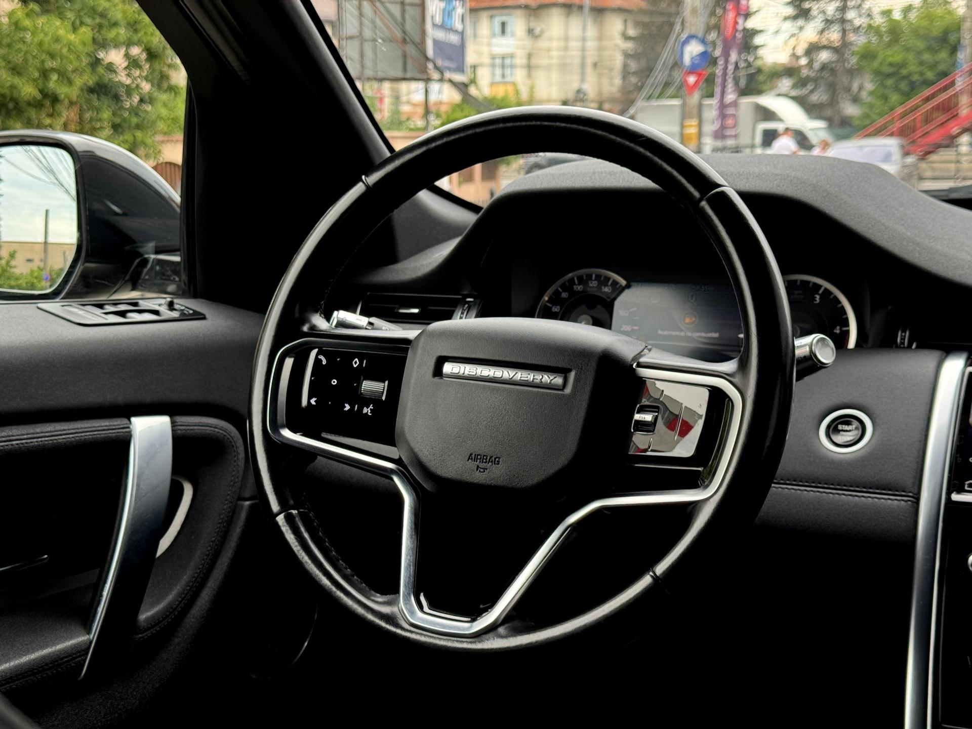 Land Rover-Discovery Sport