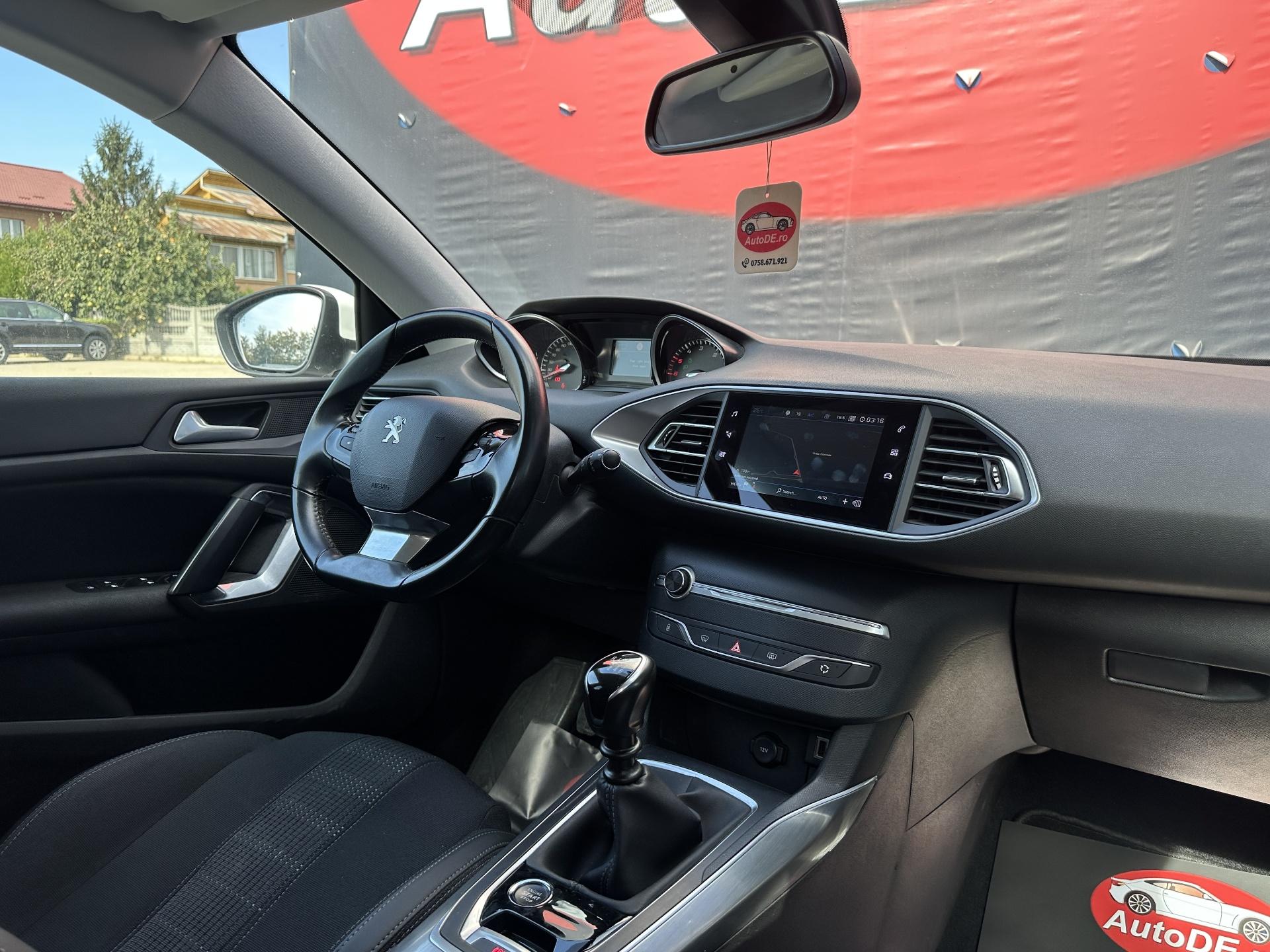 Peugeot-308