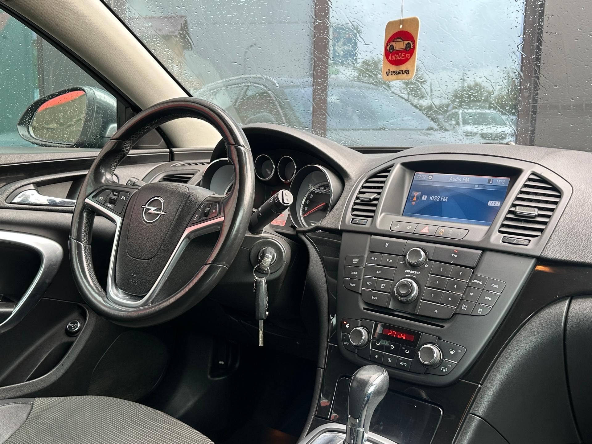 Opel-Insignia