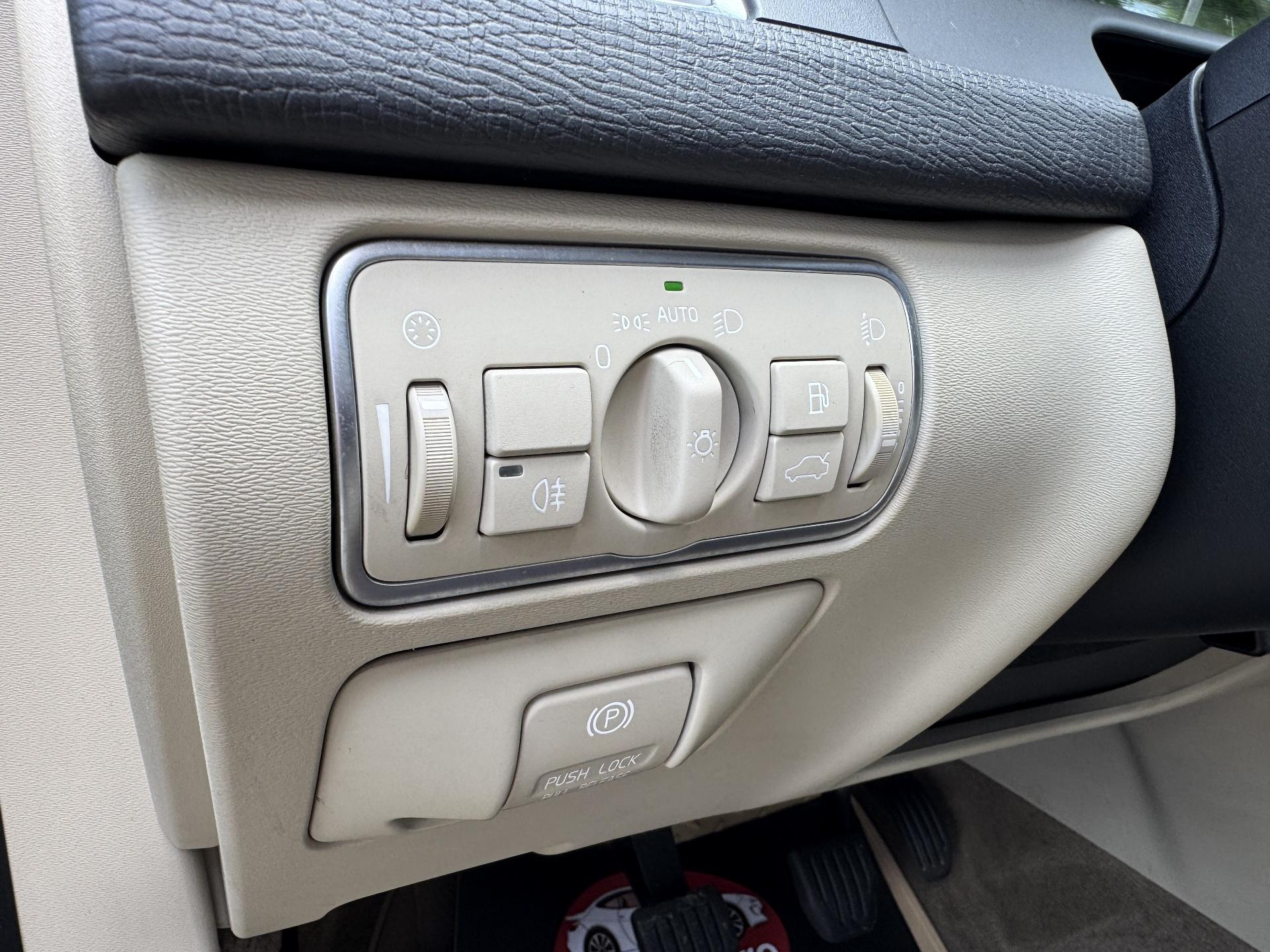 Volvo-XC 60