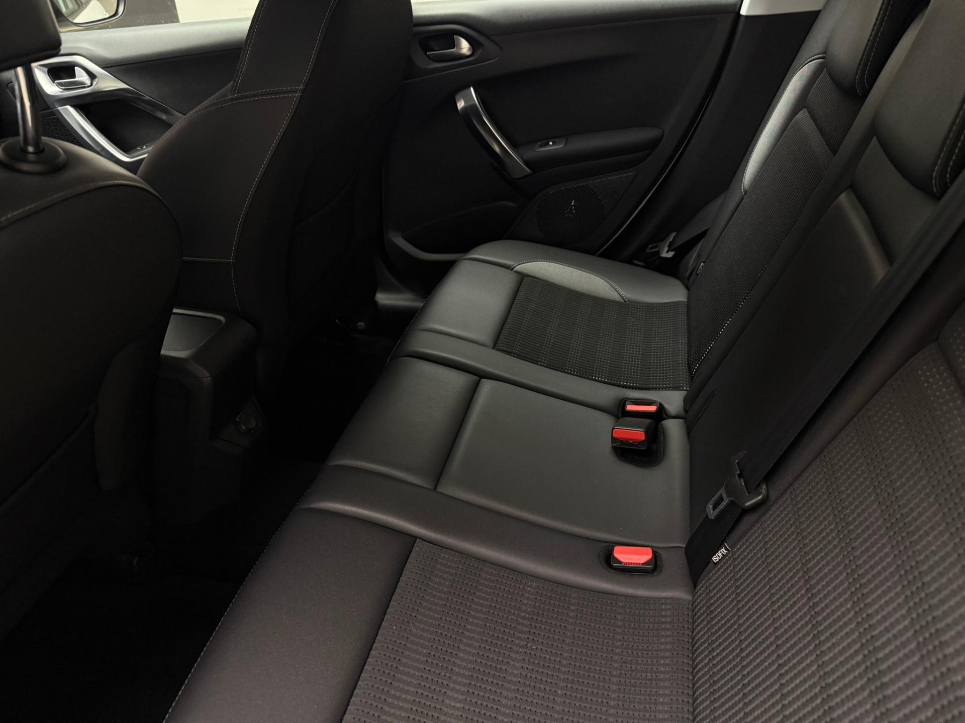 Peugeot-2008