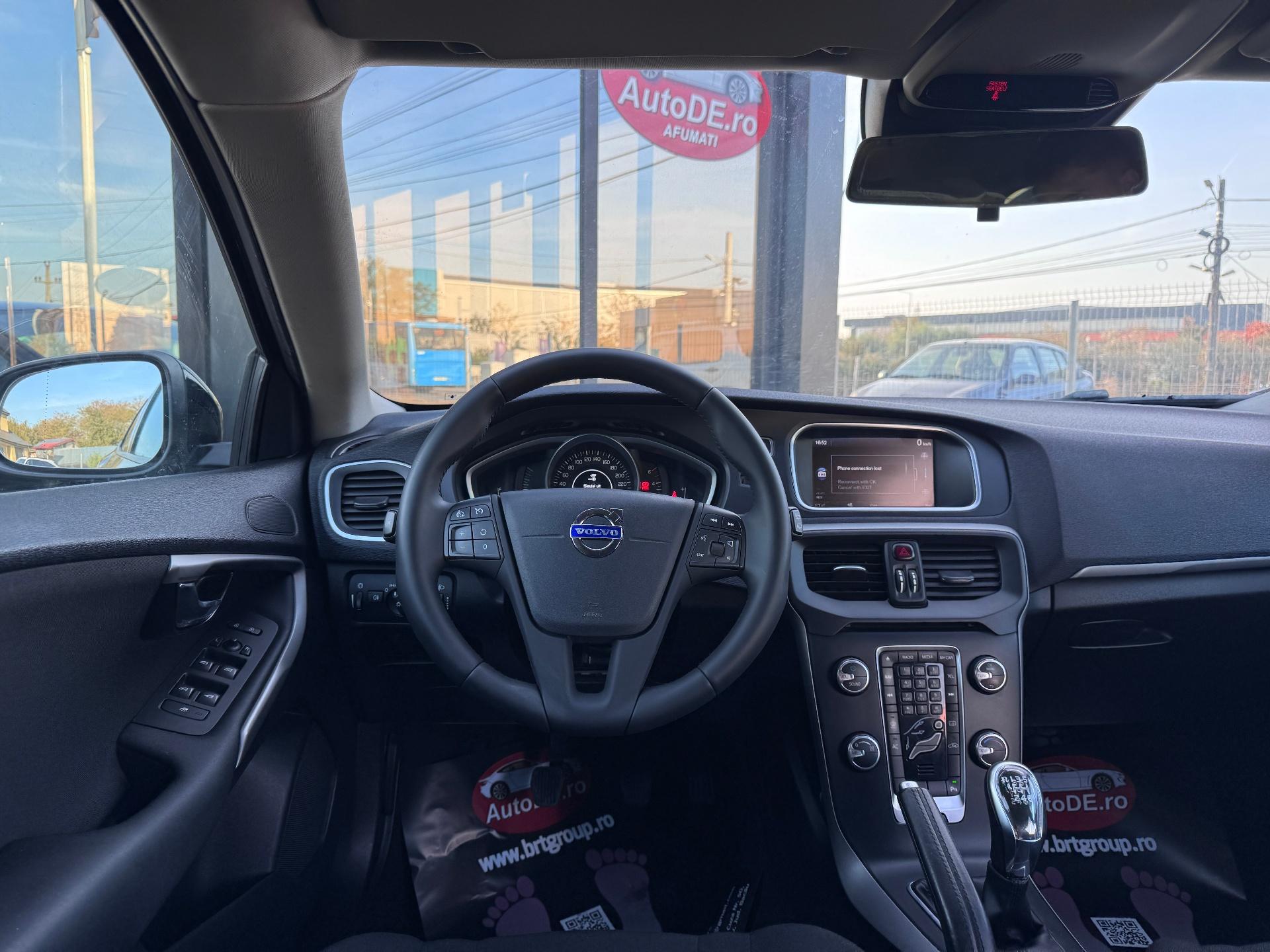 Volvo-V40