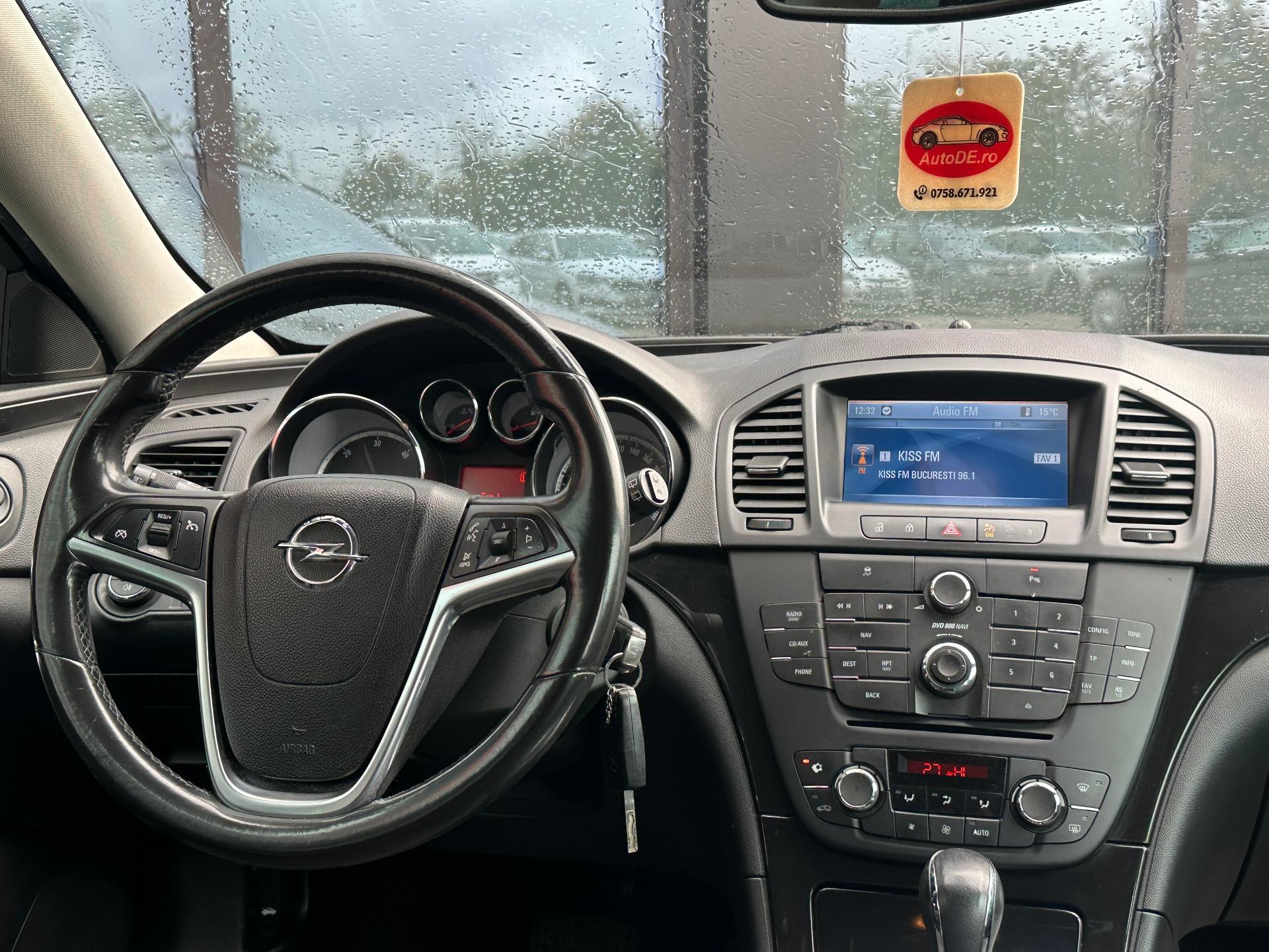Opel-Insignia