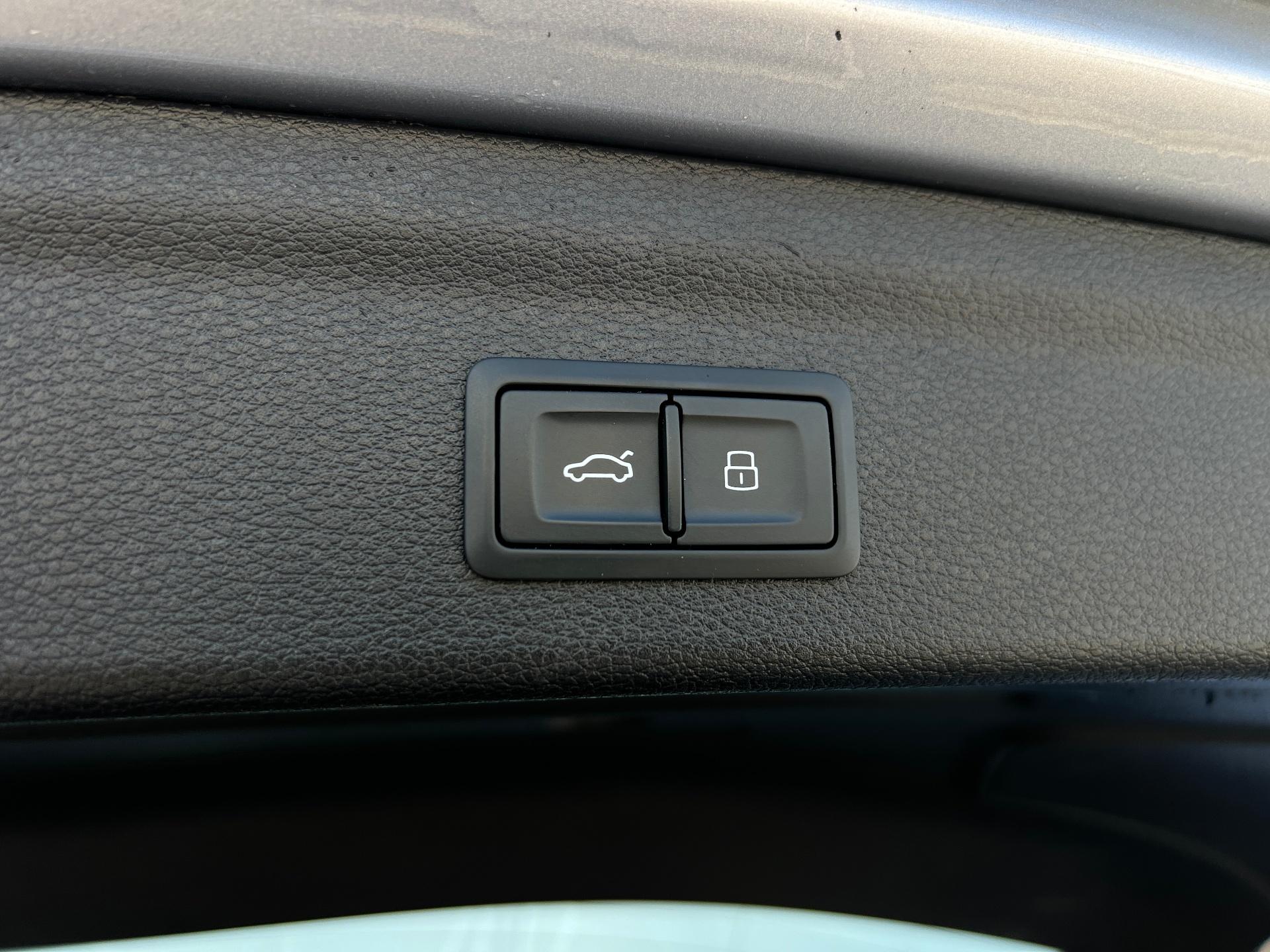 Audi-Q3