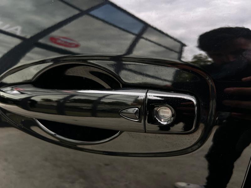 Car Thumb