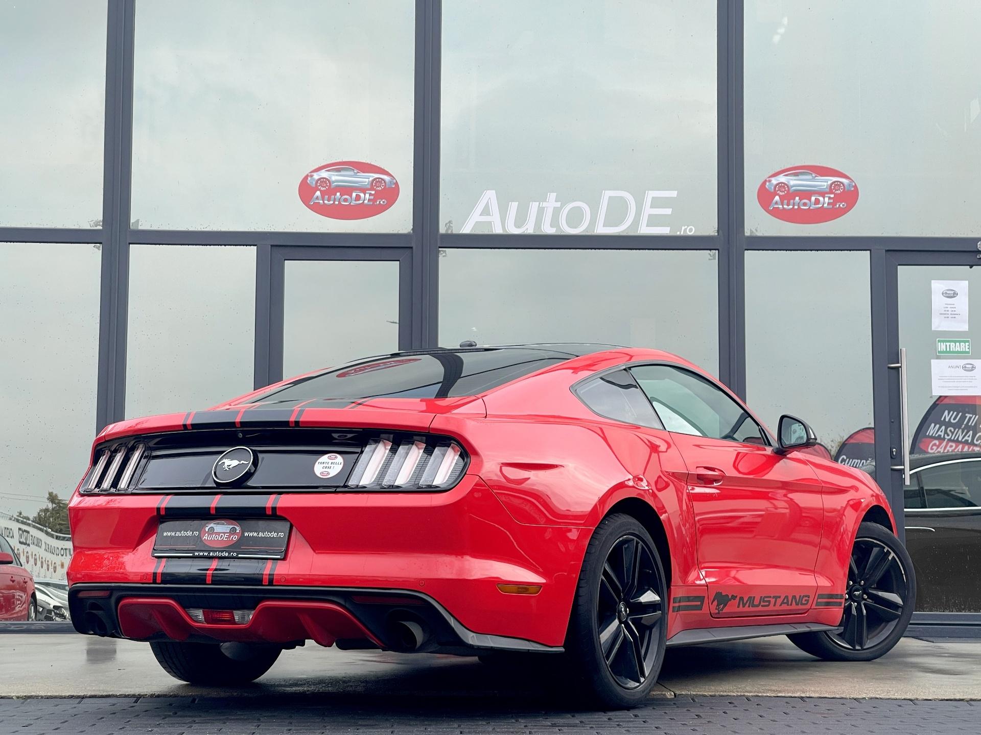 Ford-Mustang