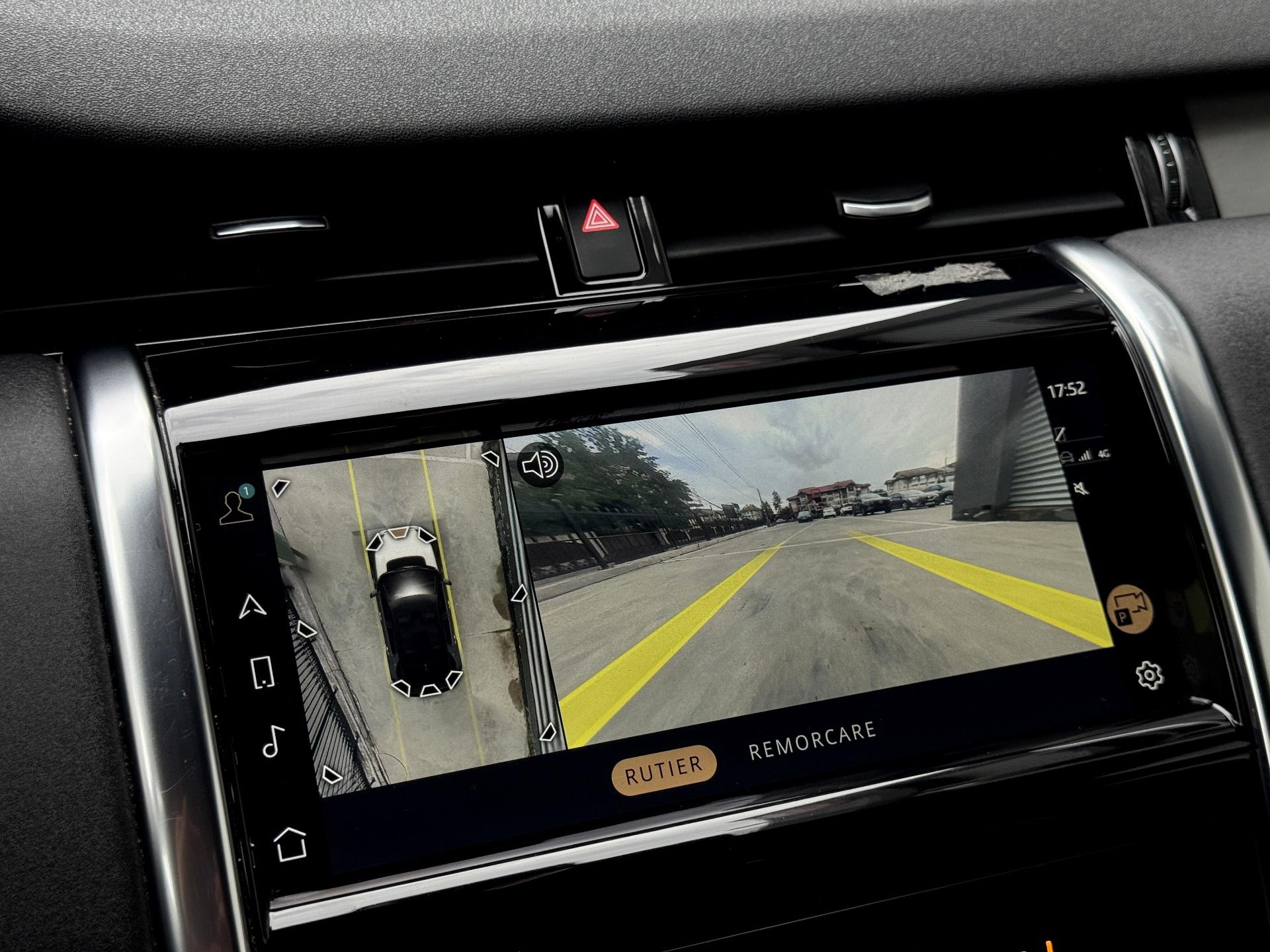 Land Rover-Discovery Sport