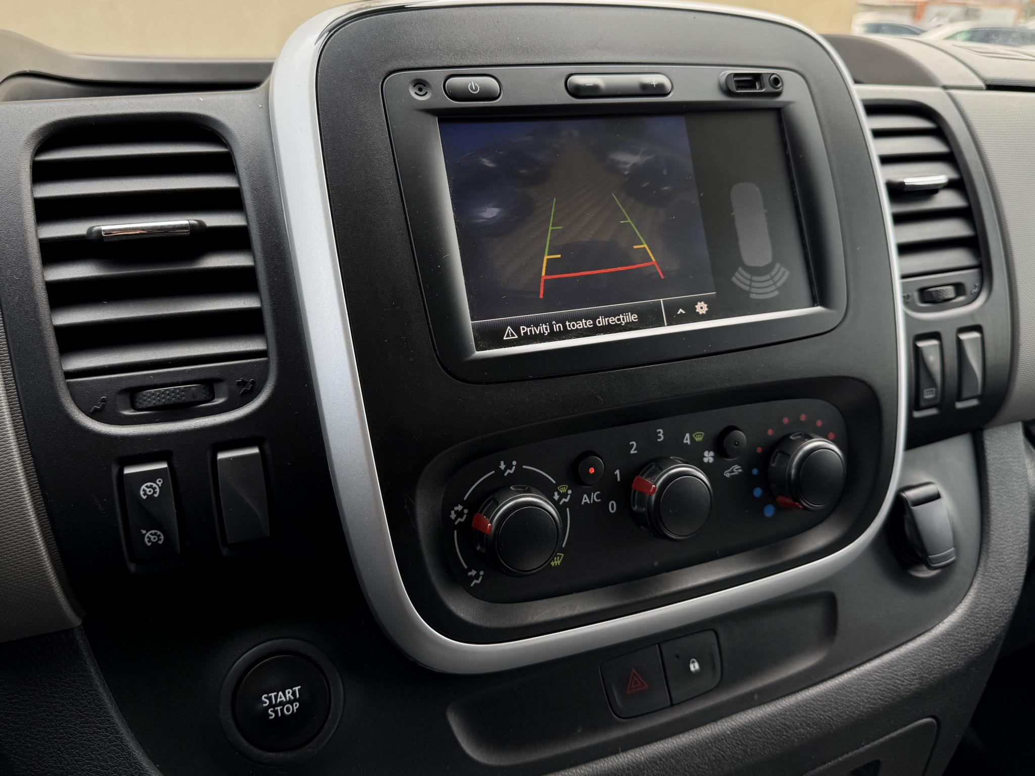 Nissan-NV300