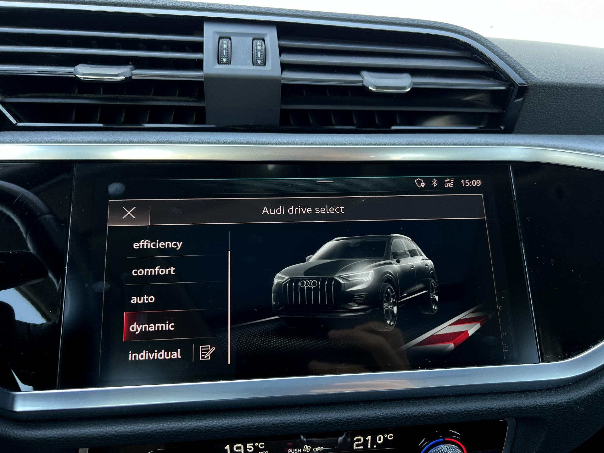 Audi-Q3