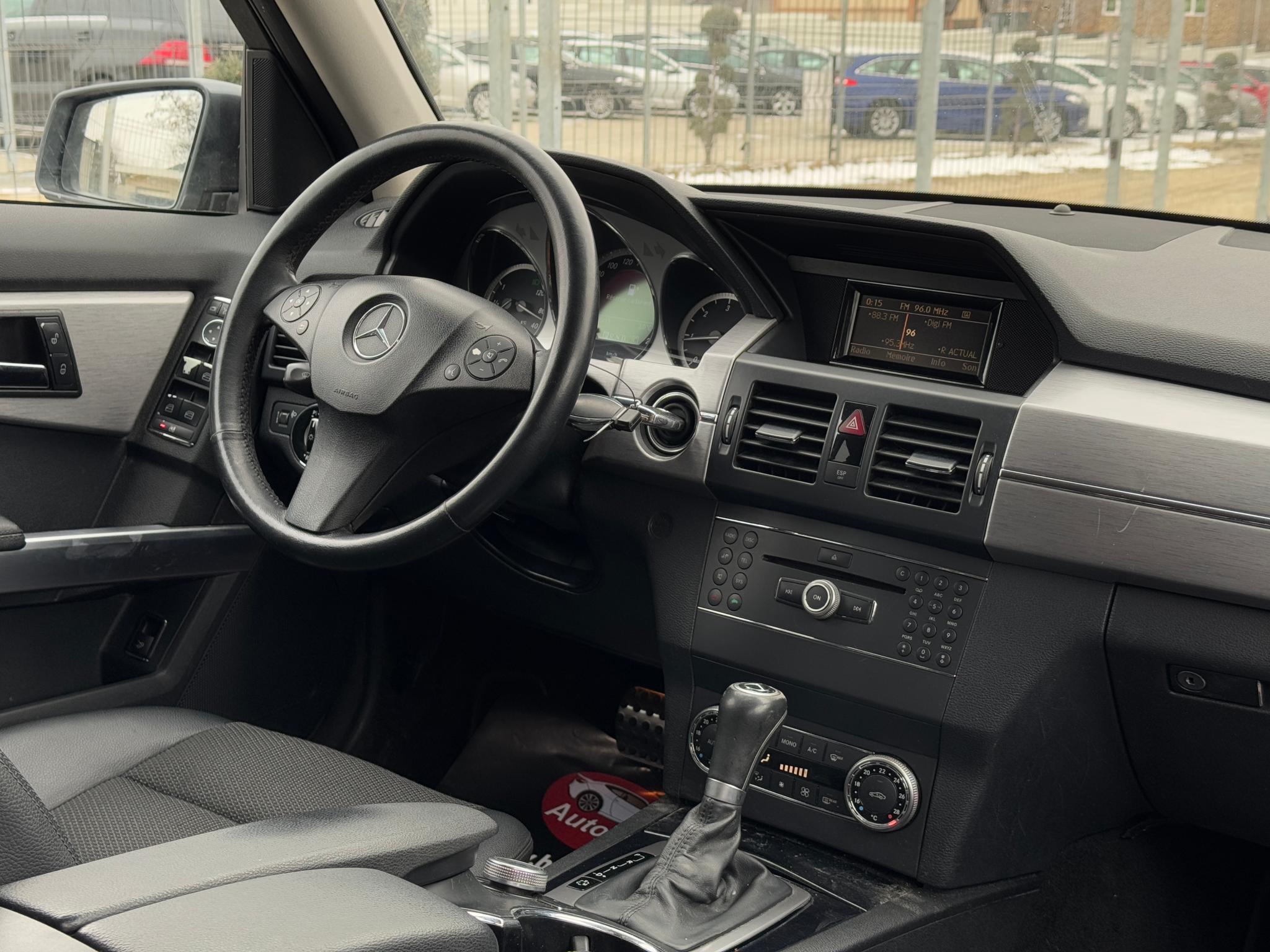 Mercedes-Benz-GLK
