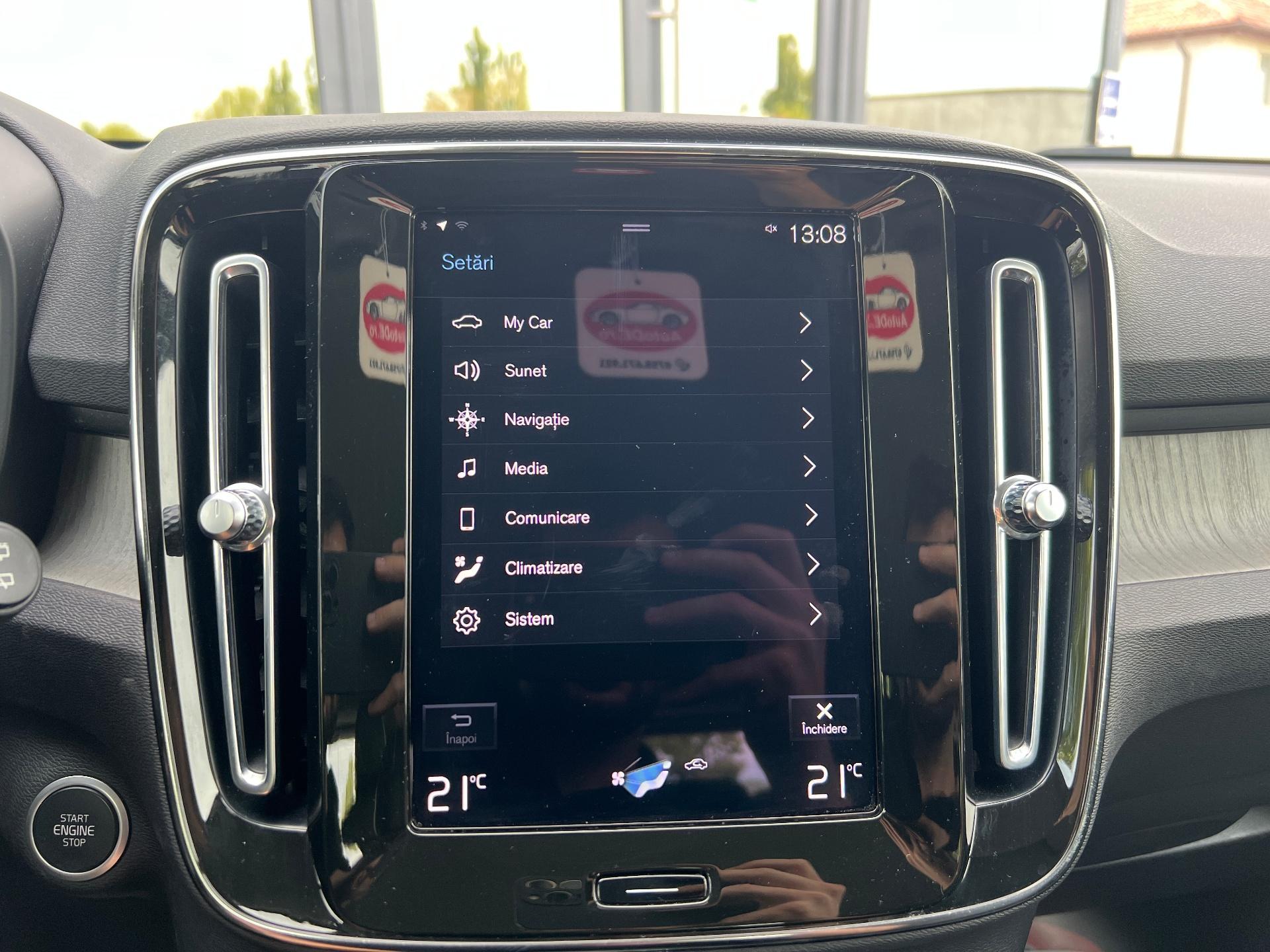 Volvo-XC 40