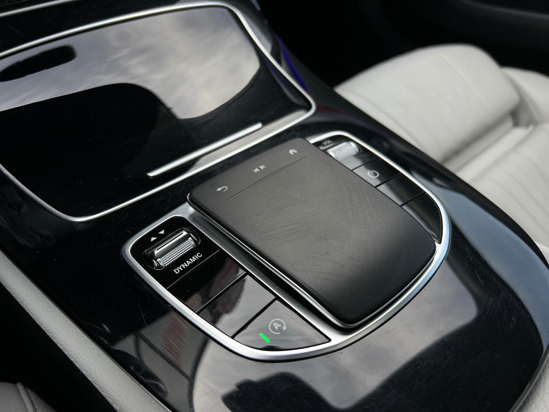 Mercedes-Benz-CLS