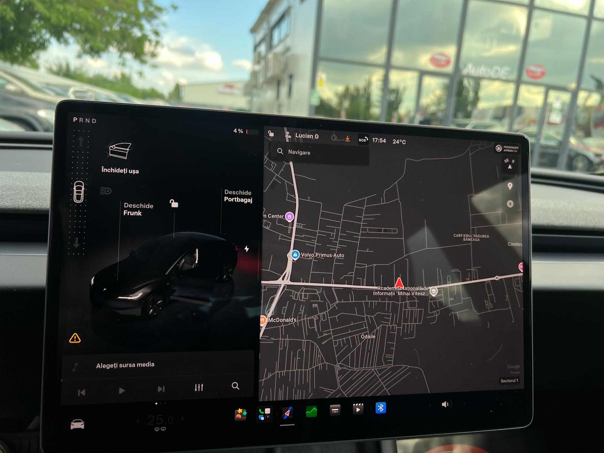 Tesla-Model 3