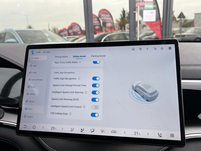 Car Thumb