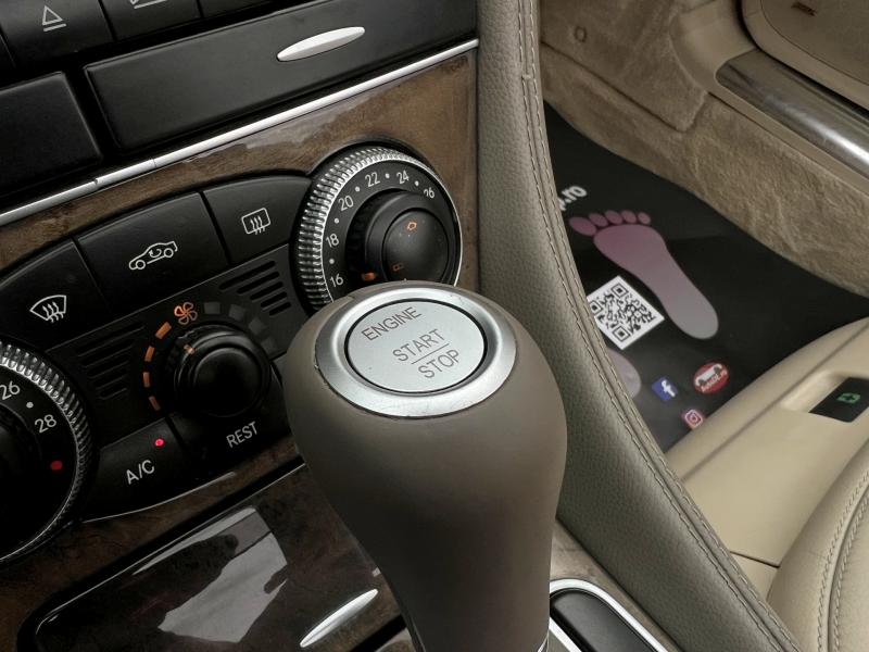 Car Thumb
