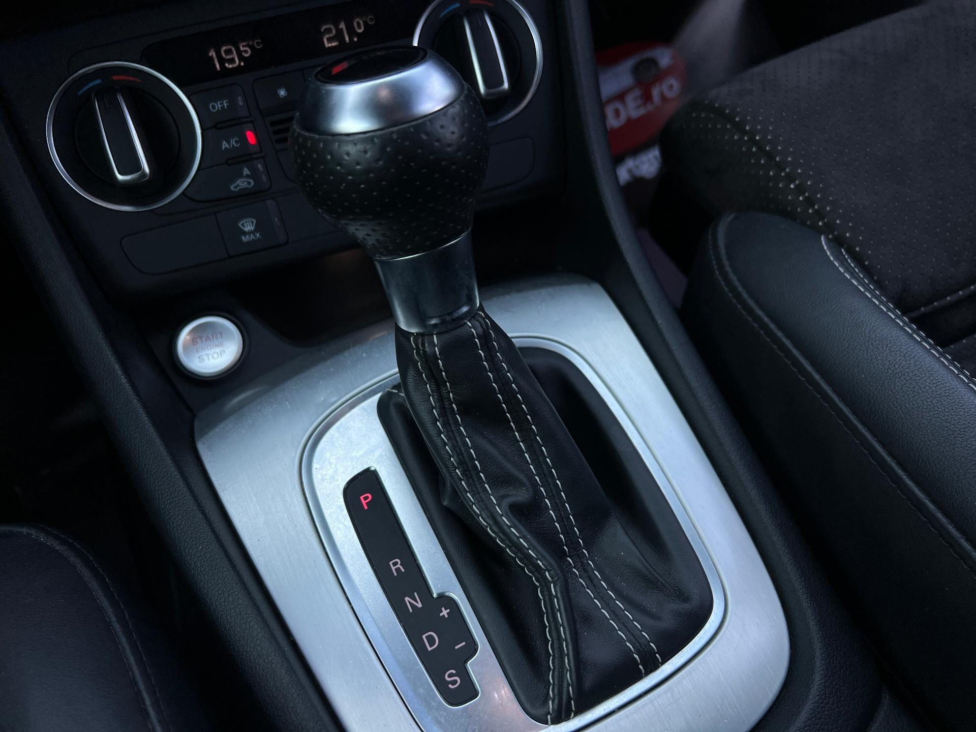 Audi-Q3