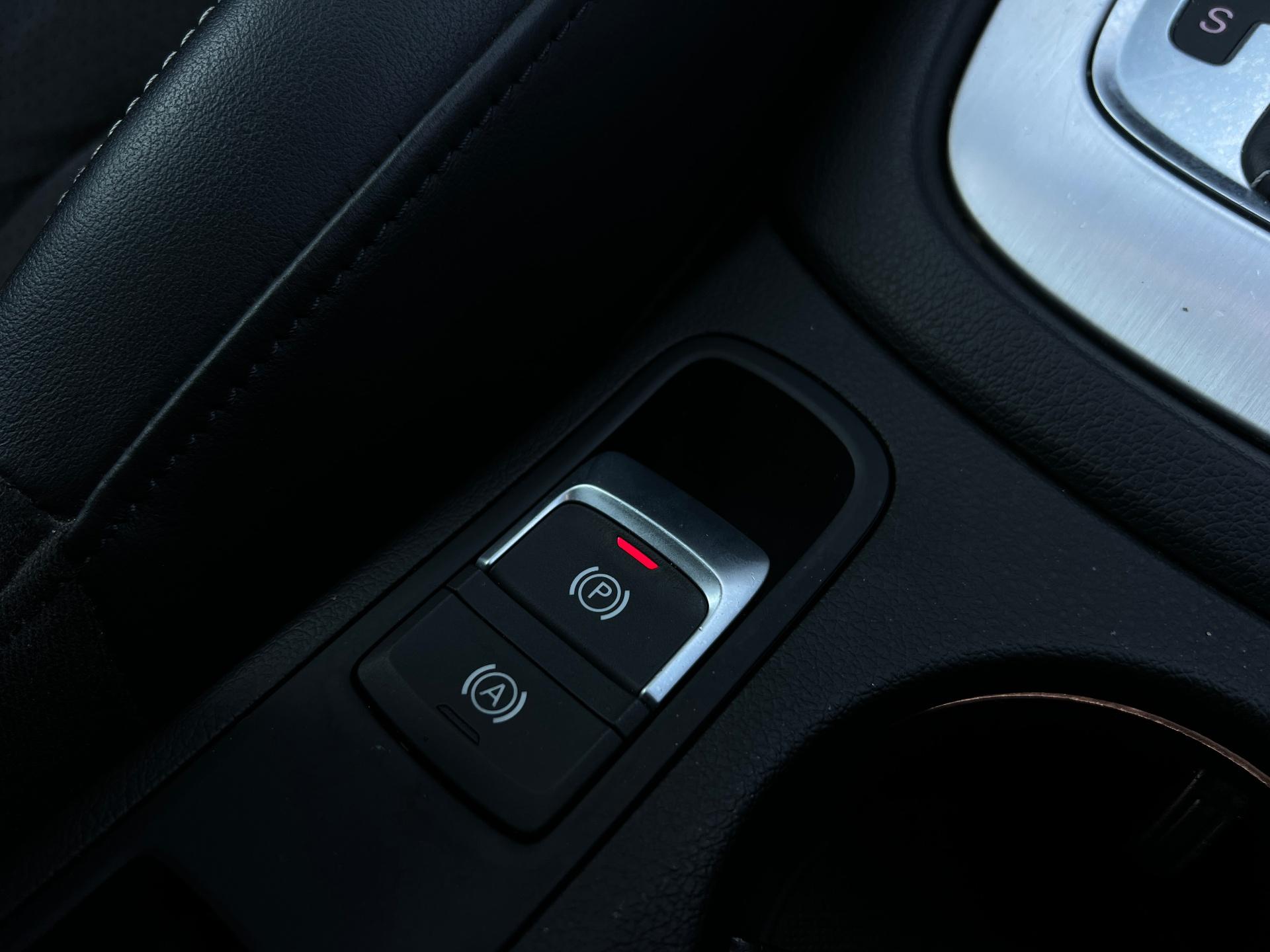 Audi-Q3