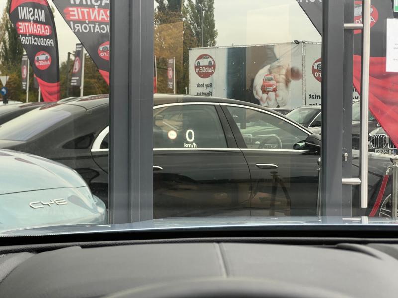Car Thumb