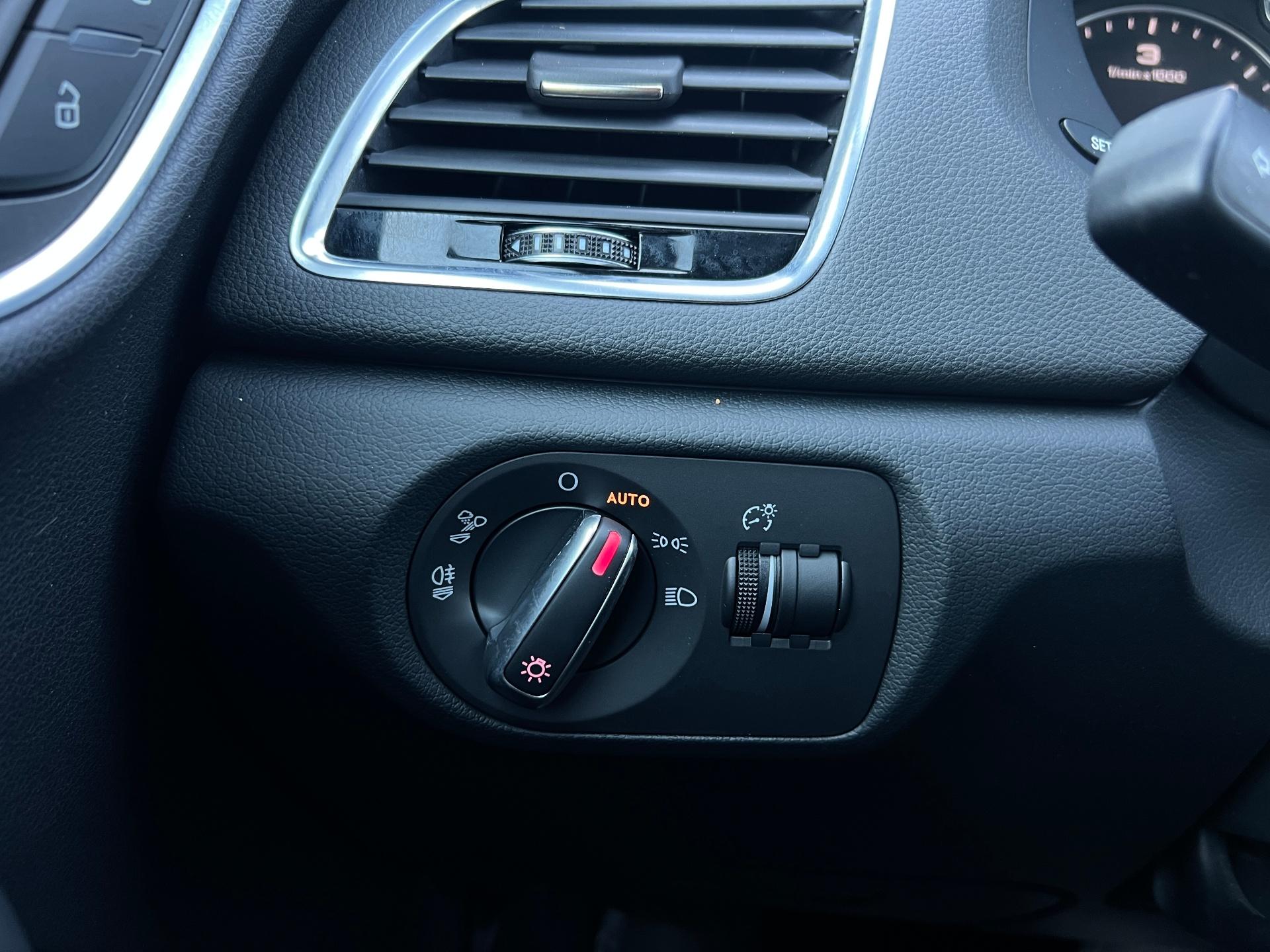 Audi-Q3