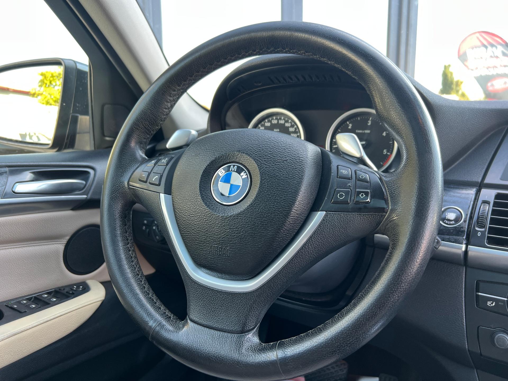 BMW-X6