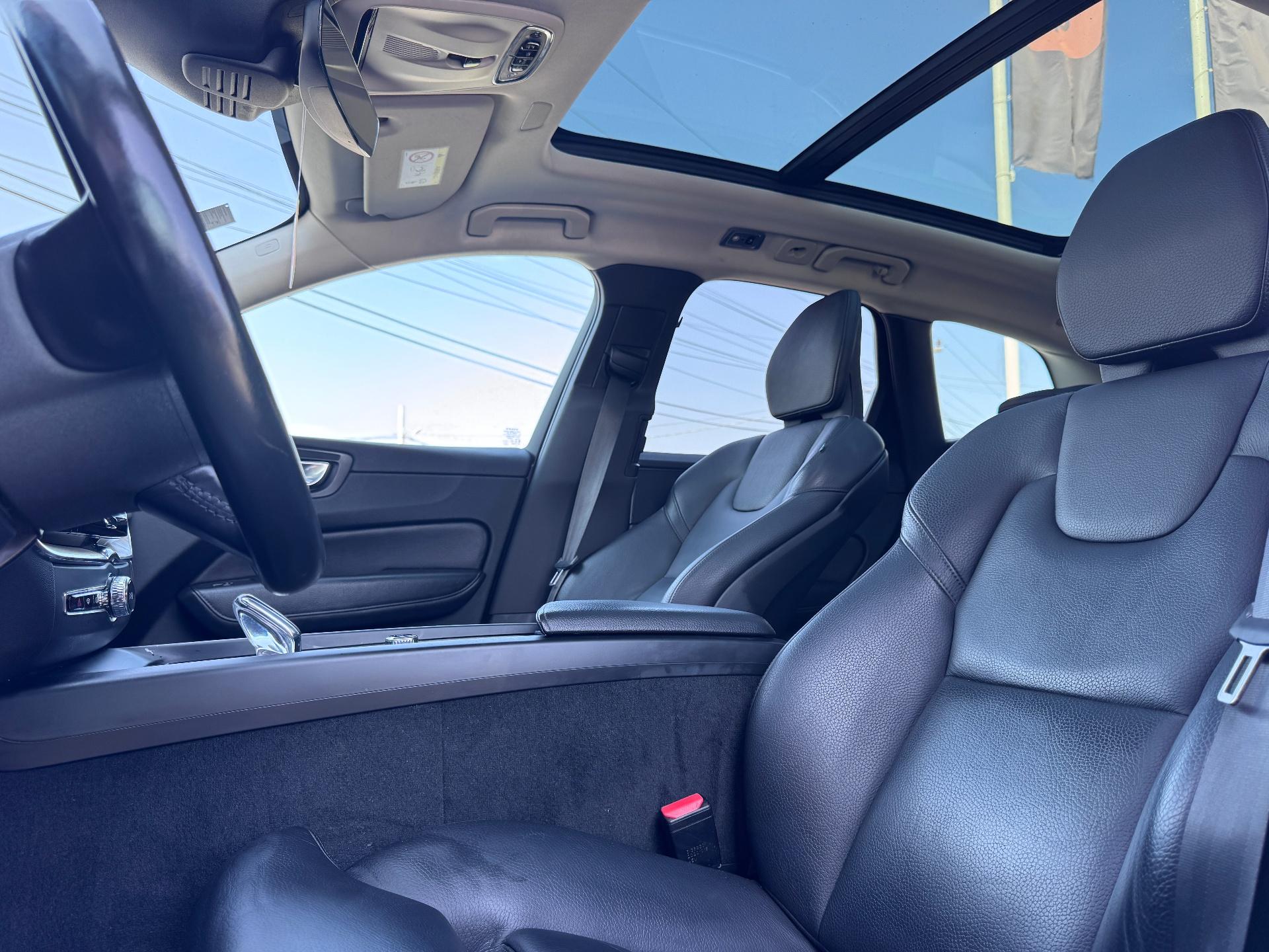 Volvo-XC 60
