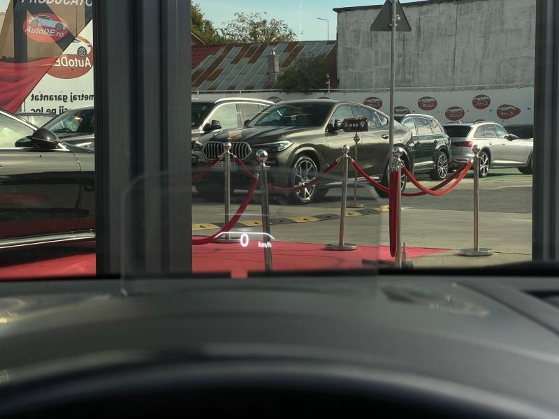 Car Thumb