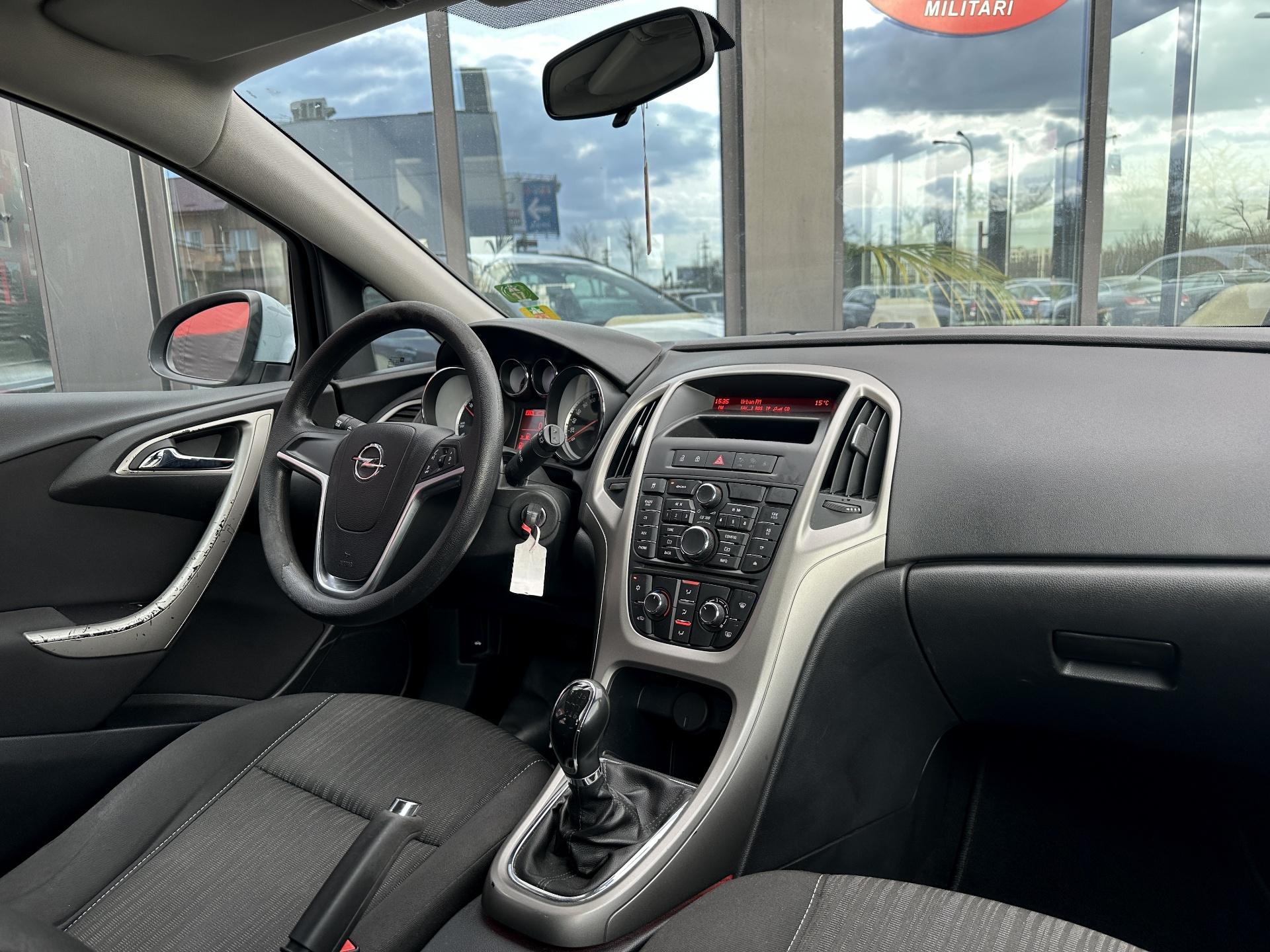 Opel-Astra