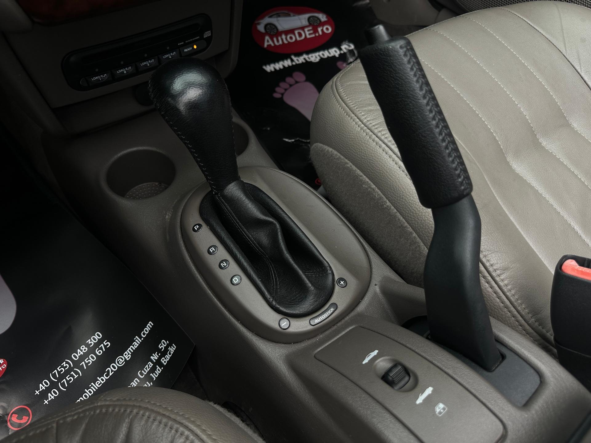 Chrysler-Sebring