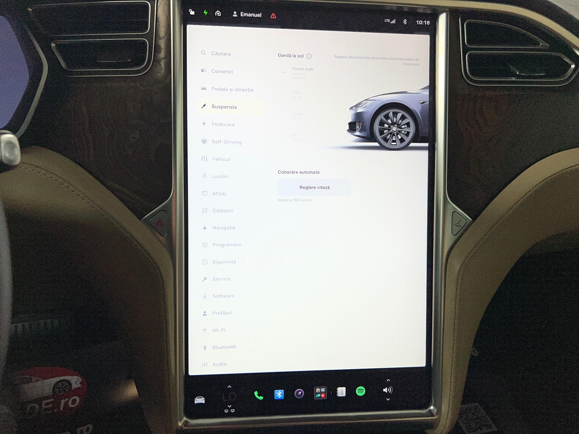 Tesla-Model S