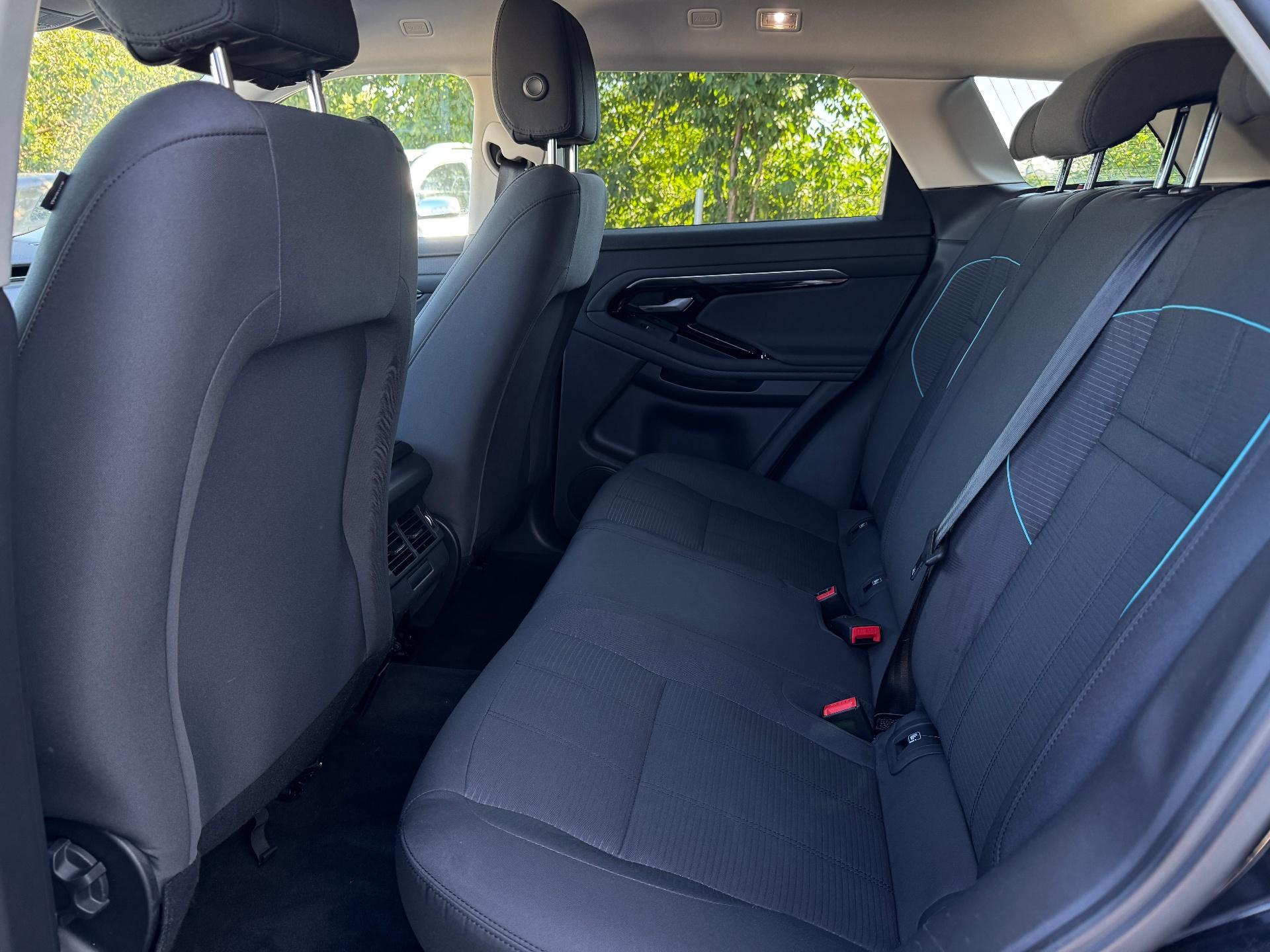 Land Rover-Range Rover Evoque