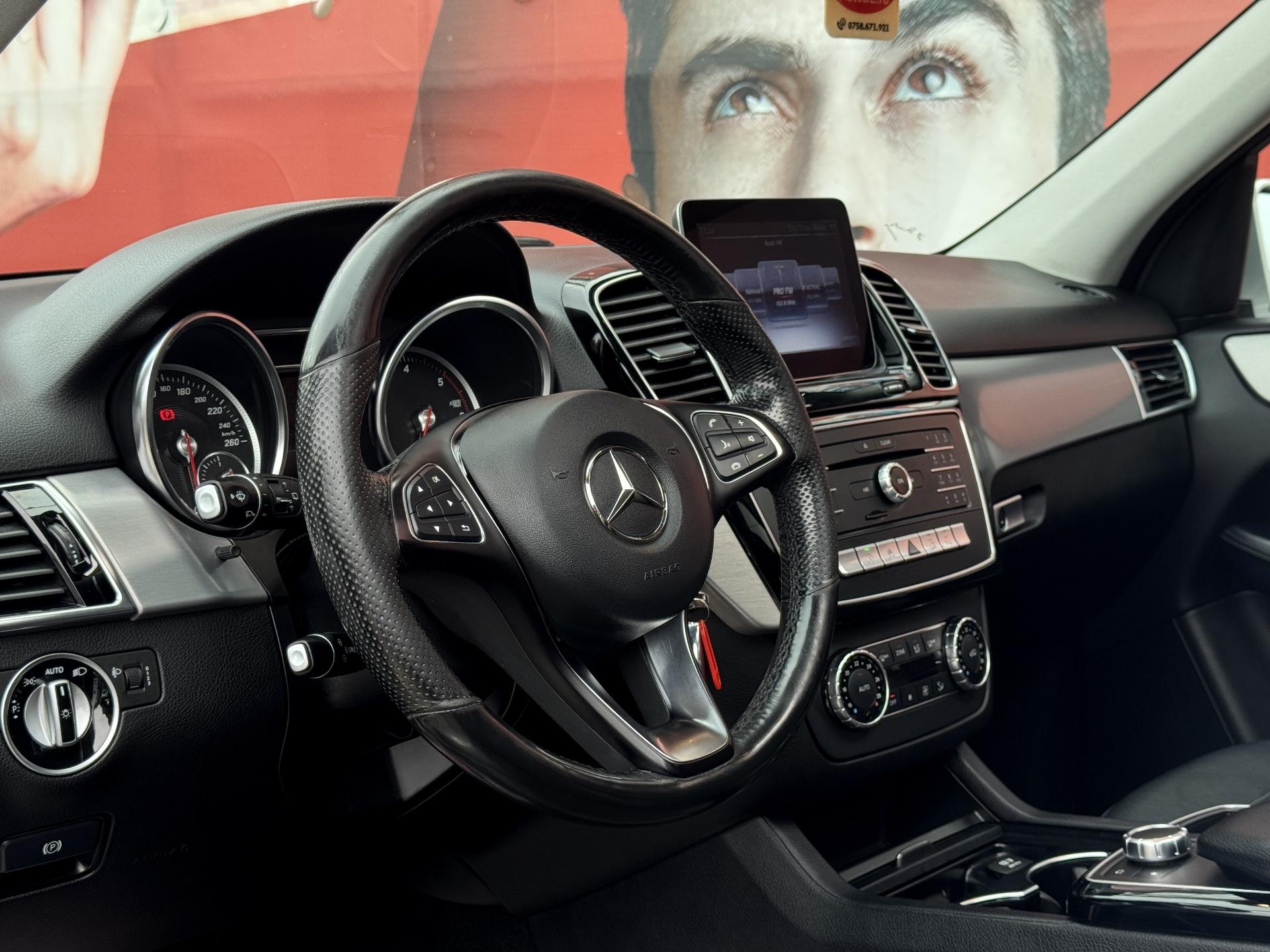 Mercedes-Benz-GLE