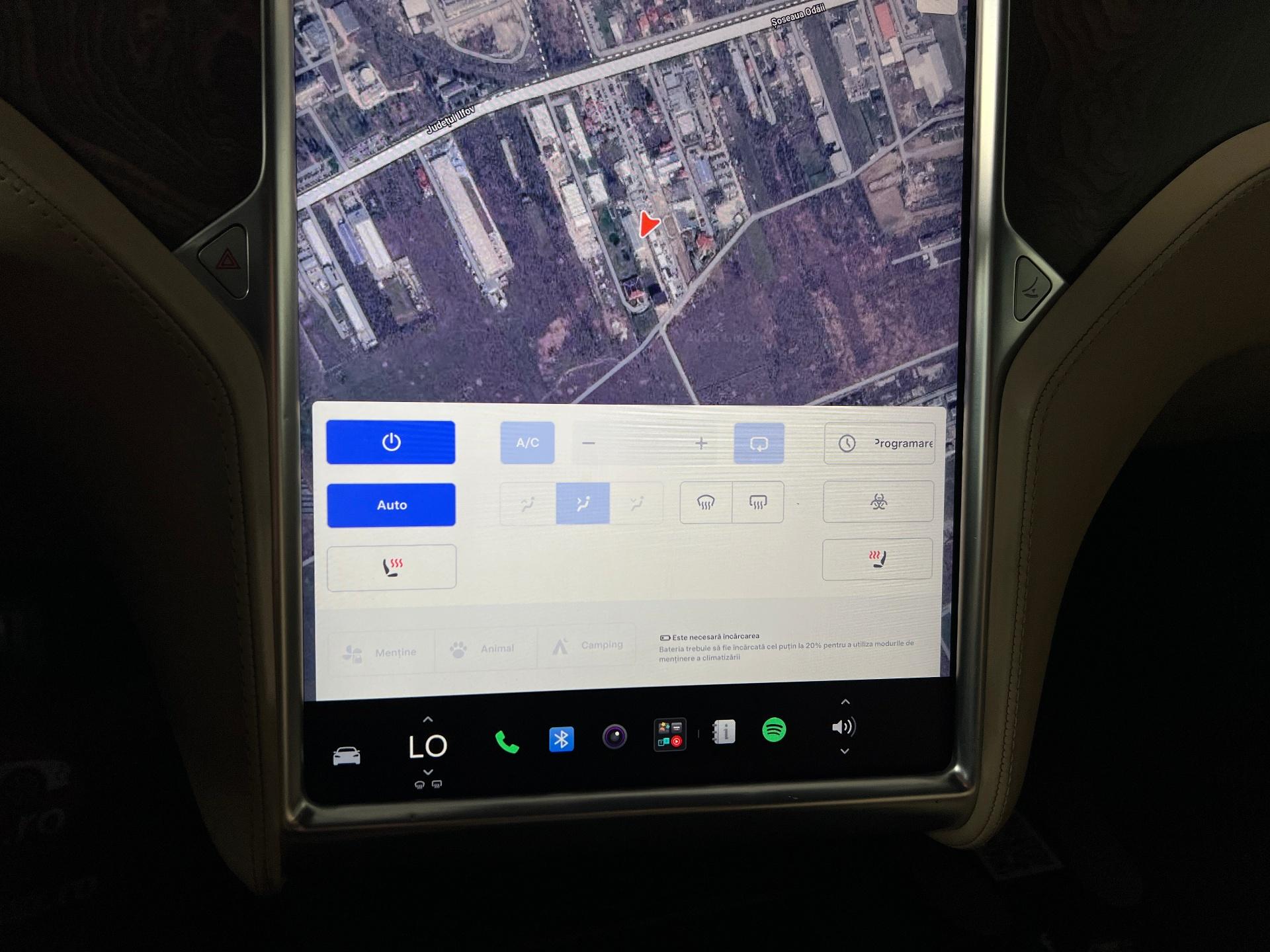 Tesla-Model S