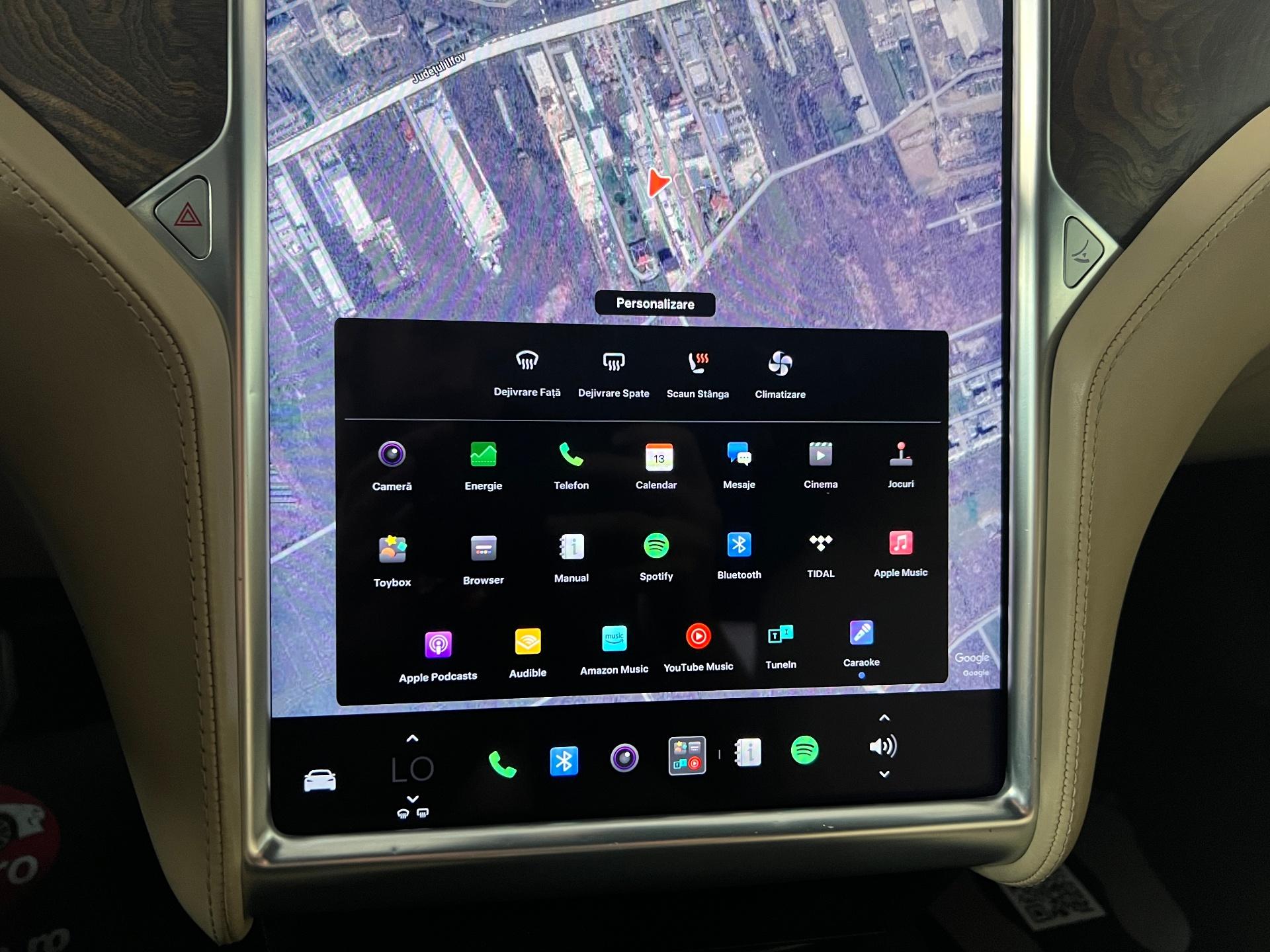 Tesla-Model S