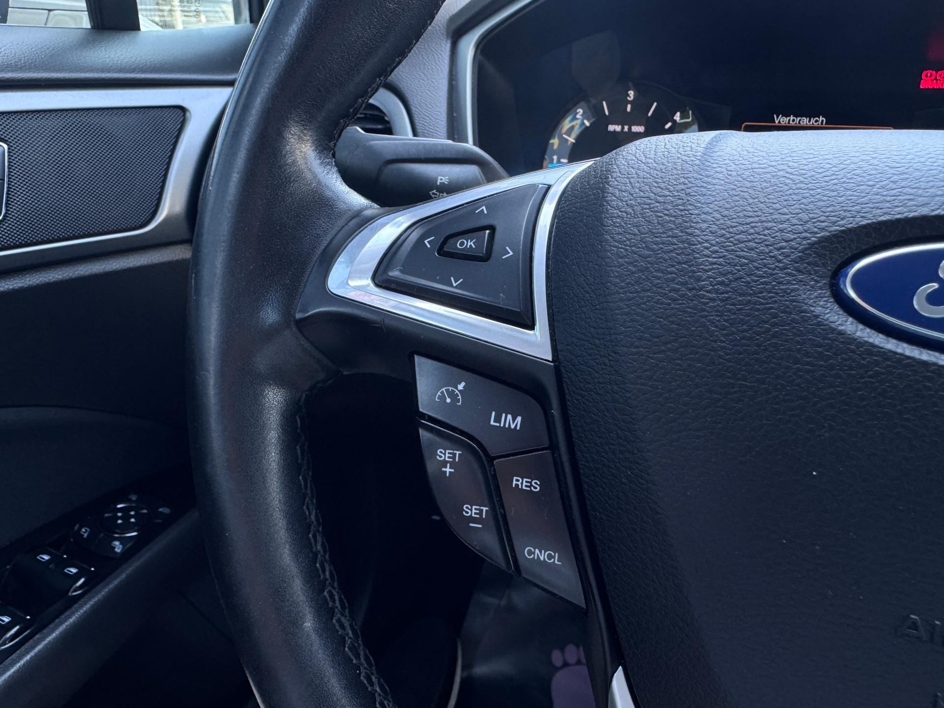 Ford-Mondeo