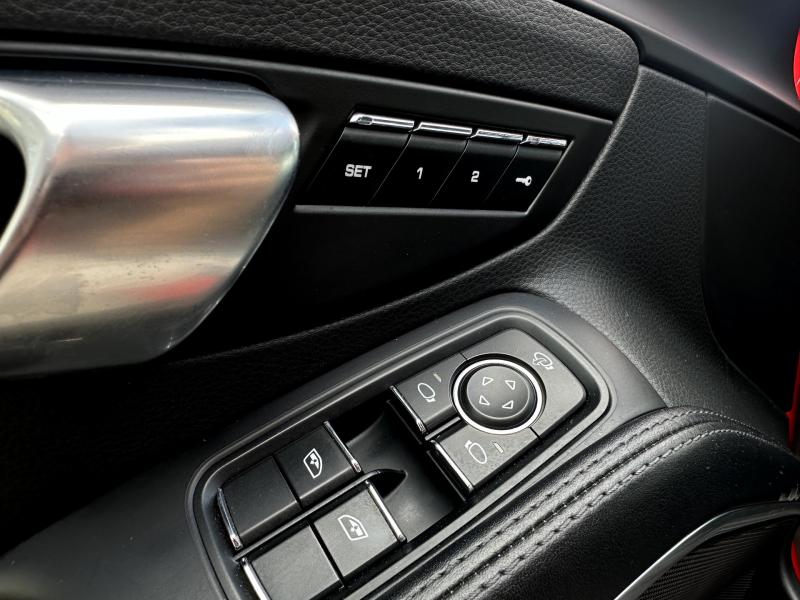 Car Thumb